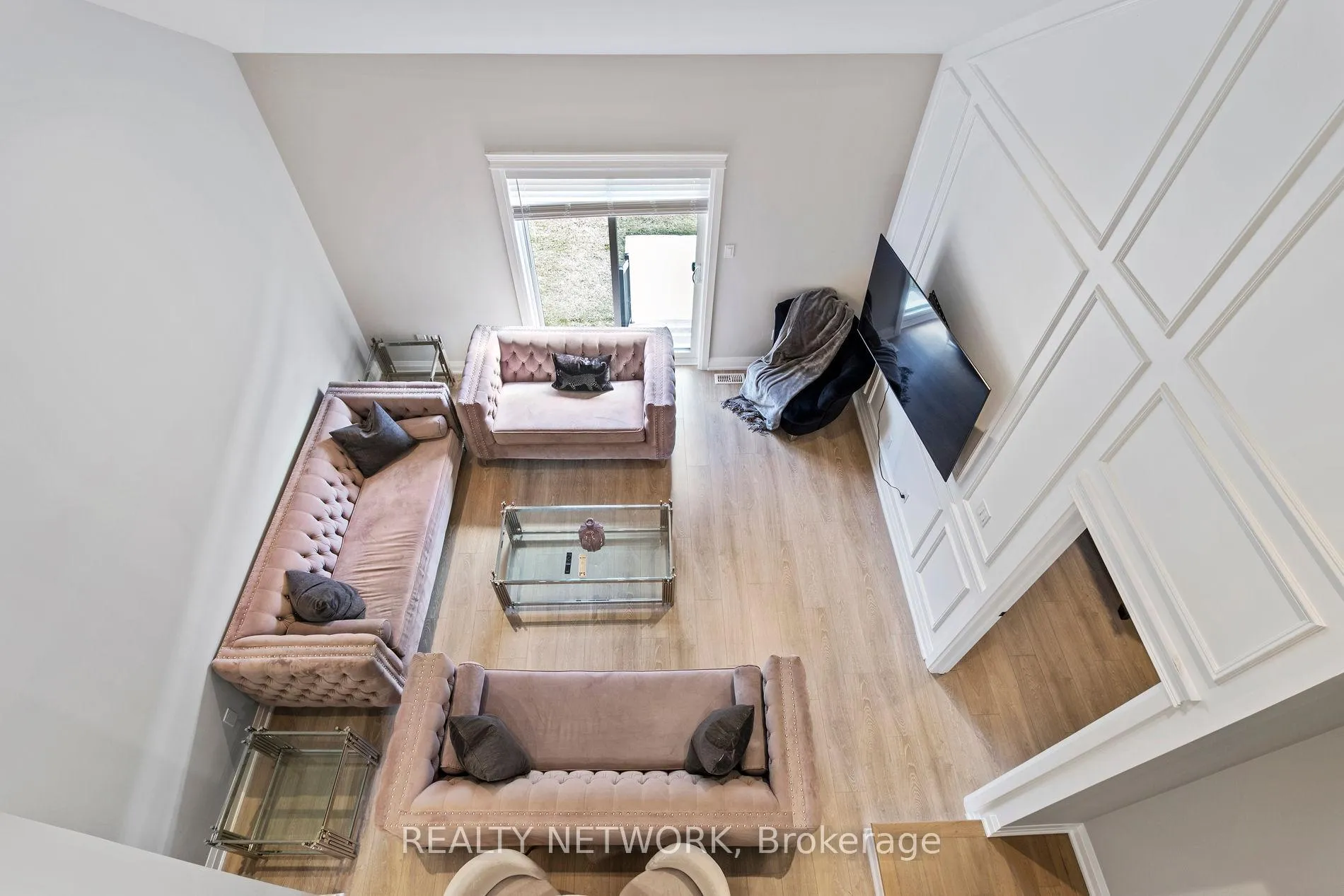 Photo 24 of 24 Tamarack Way, Norfolk, Simcoe — HOMEH