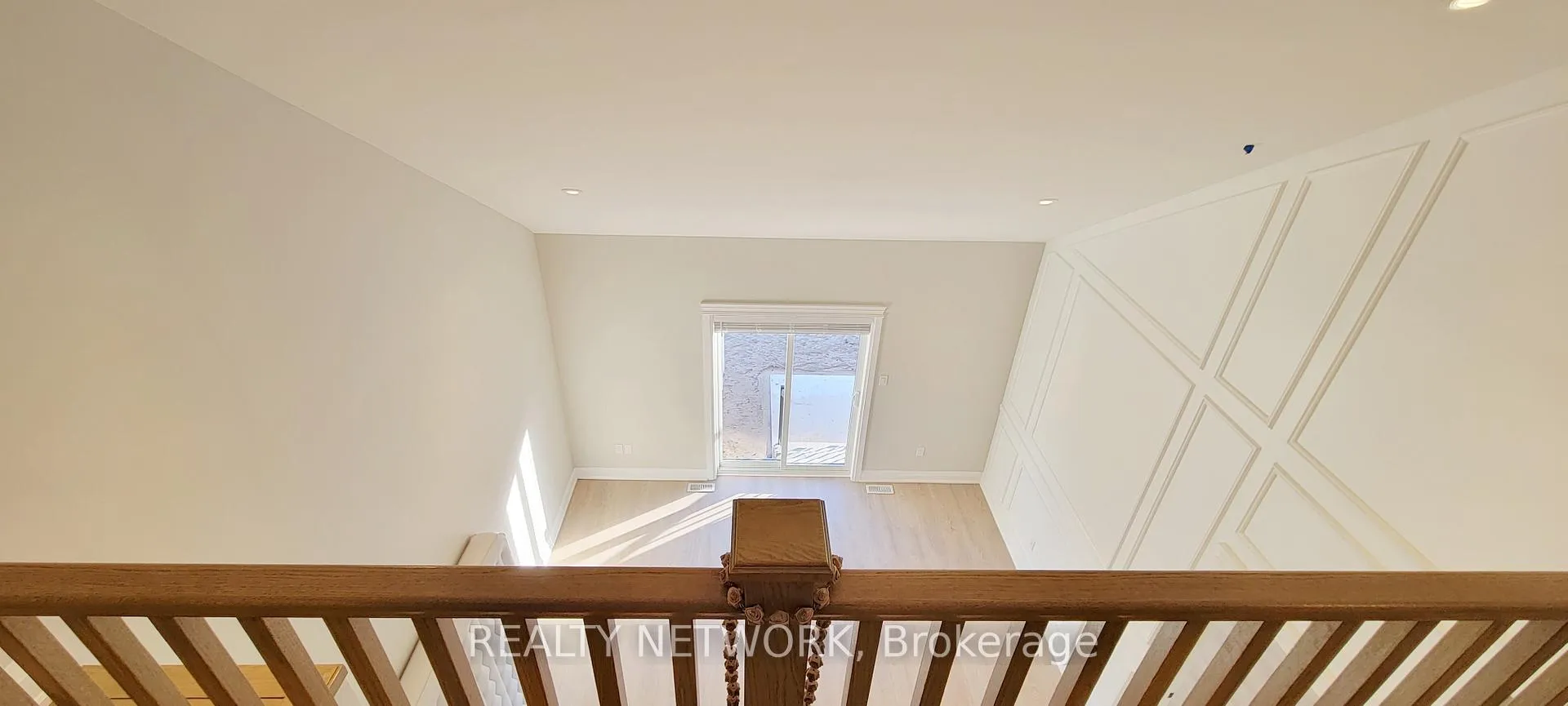 Photo 39 of 24 Tamarack Way, Norfolk, Simcoe — HOMEH