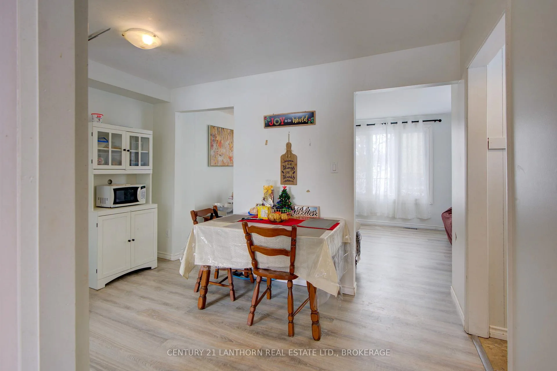 Photo 6 of 6 Woodstone Crescent, Kingston, Central City West — HOMEH