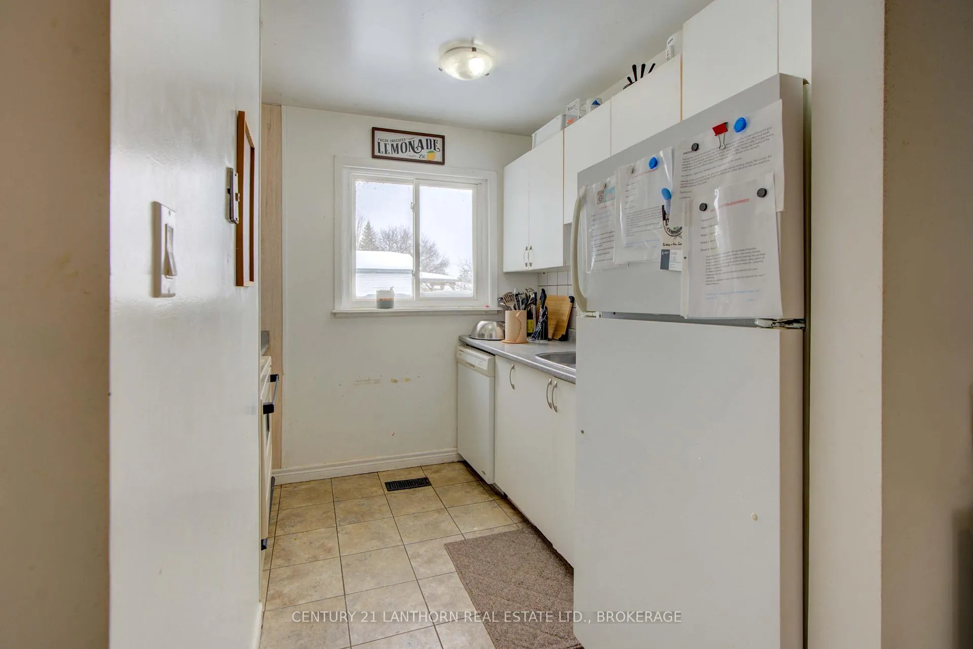 Photo 16 of 6 Woodstone Crescent, Kingston, Central City West — HOMEH