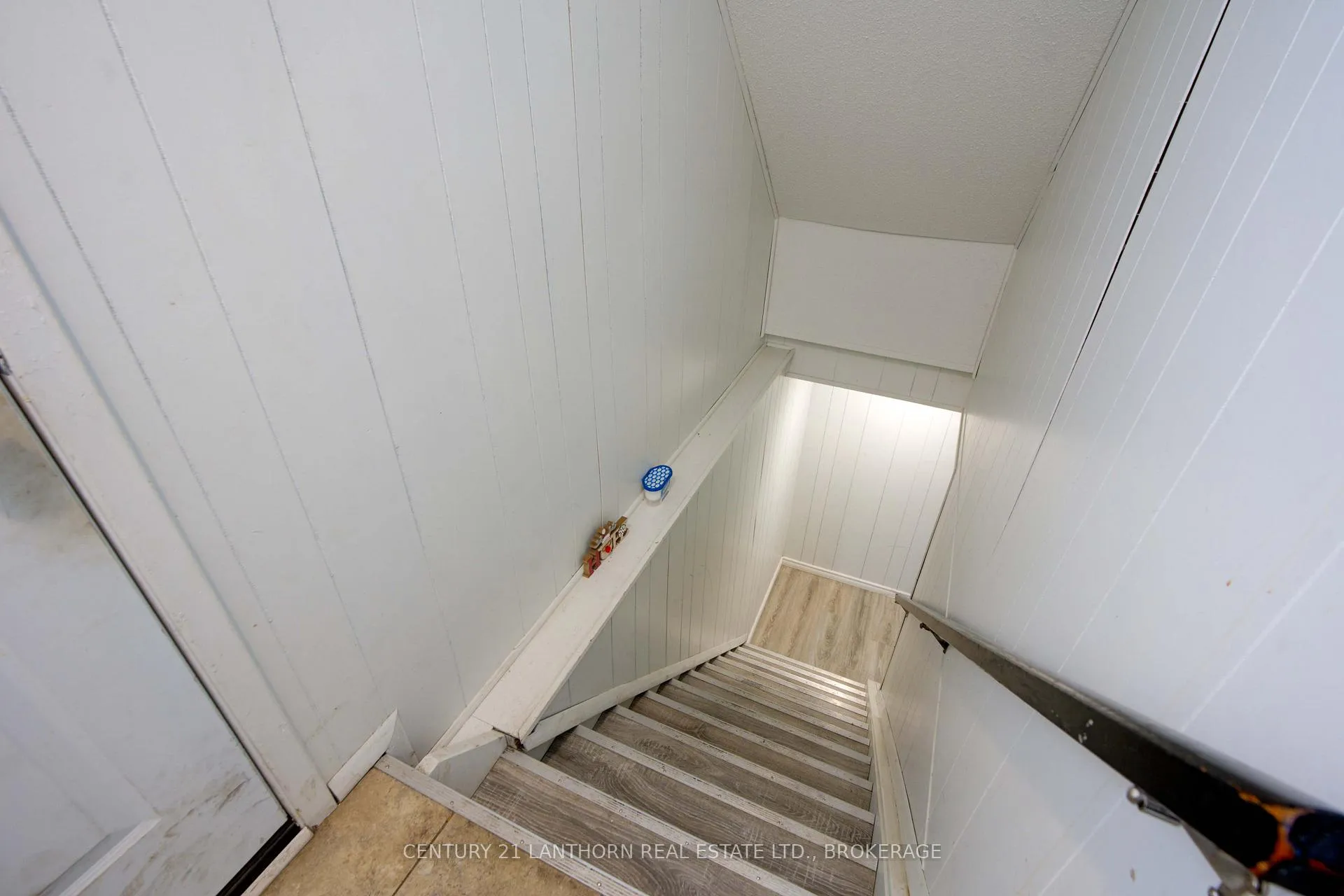 Photo 23 of 6 Woodstone Crescent, Kingston, Central City West — HOMEH