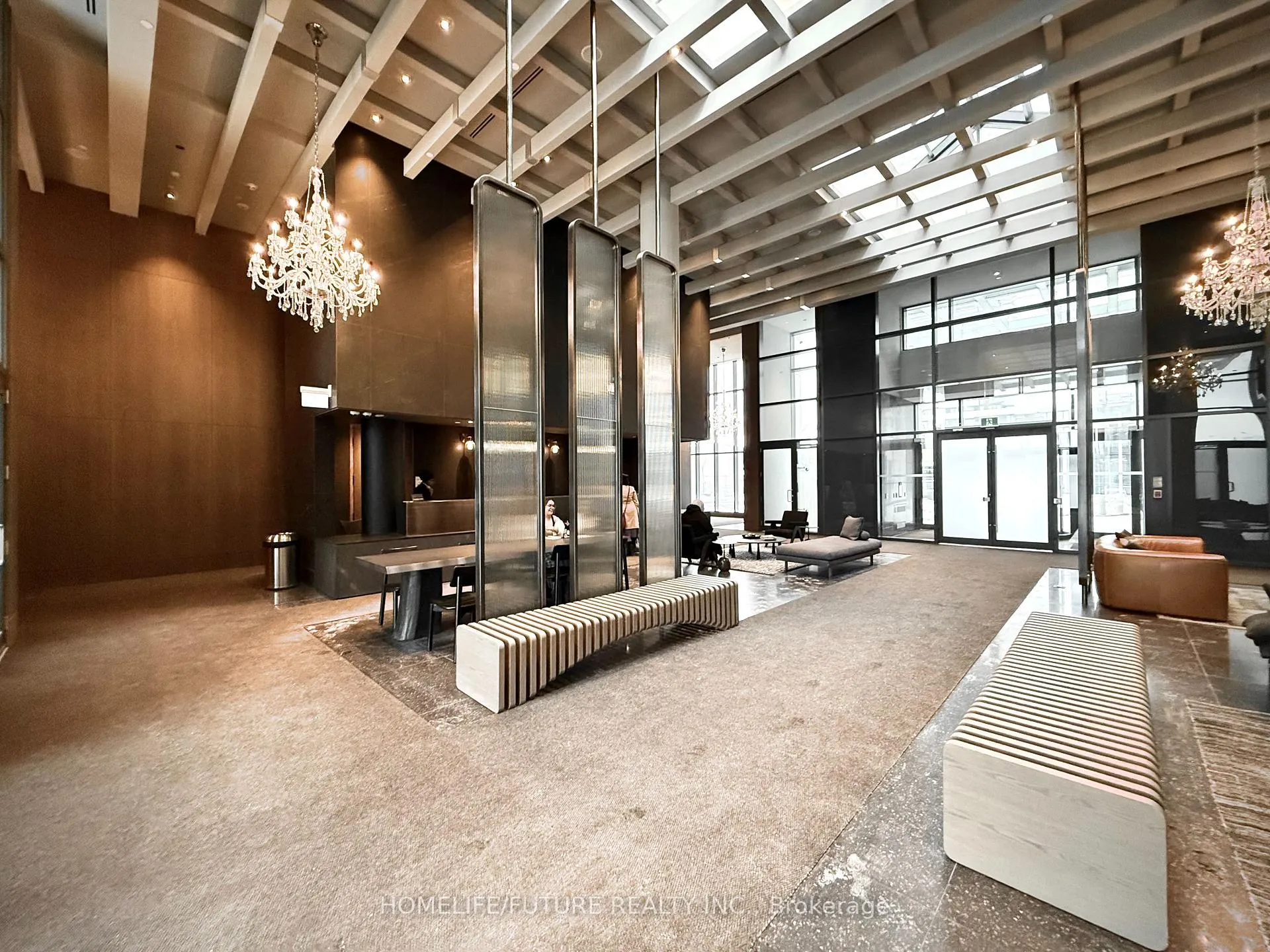 Photo 1 of Unit 5708, 8 Interchange Way, Vaughan, Vaughan Corporate Centre — HOMEH