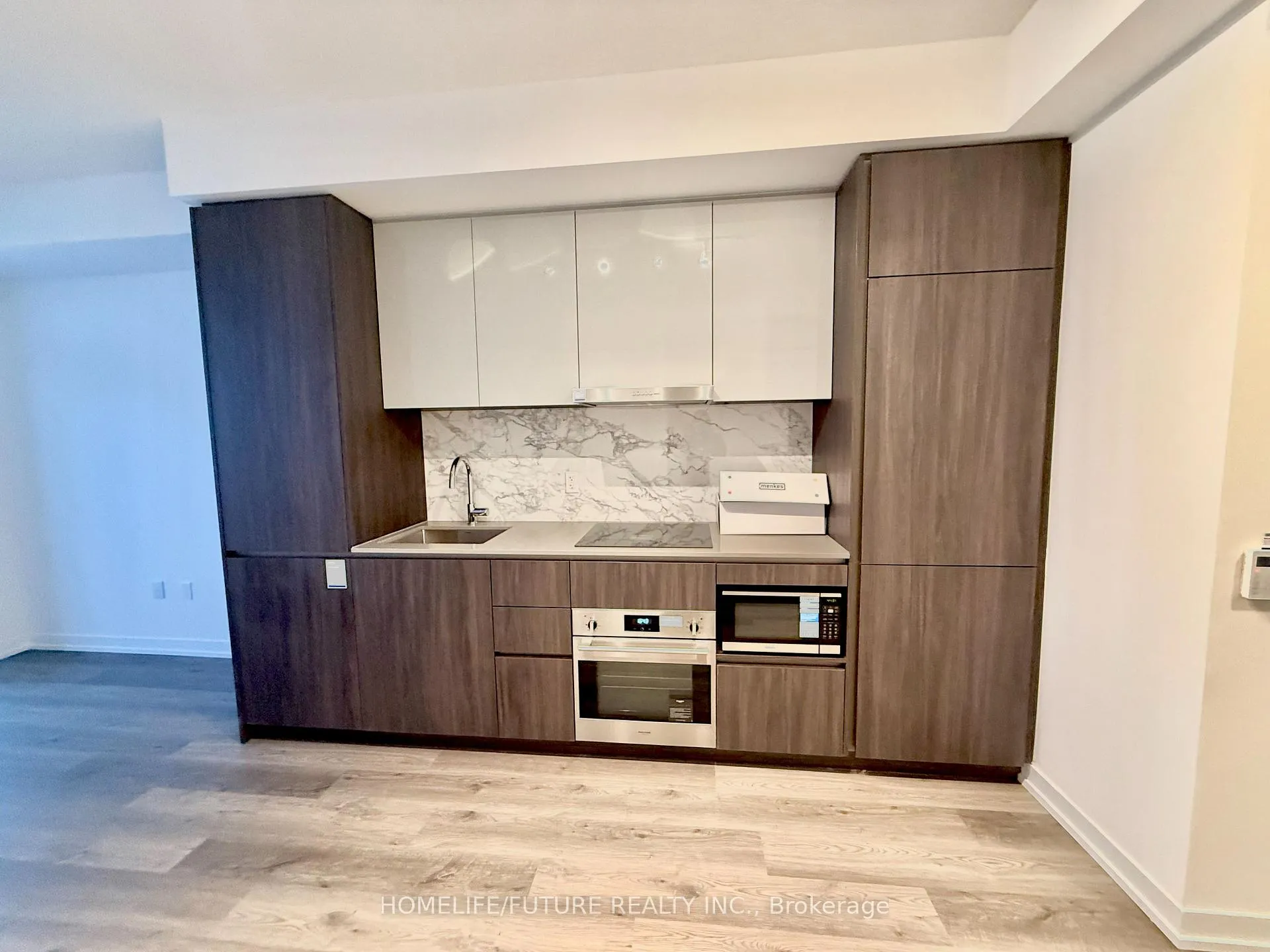 Photo 5 of Unit 5708, 8 Interchange Way, Vaughan, Vaughan Corporate Centre — HOMEH