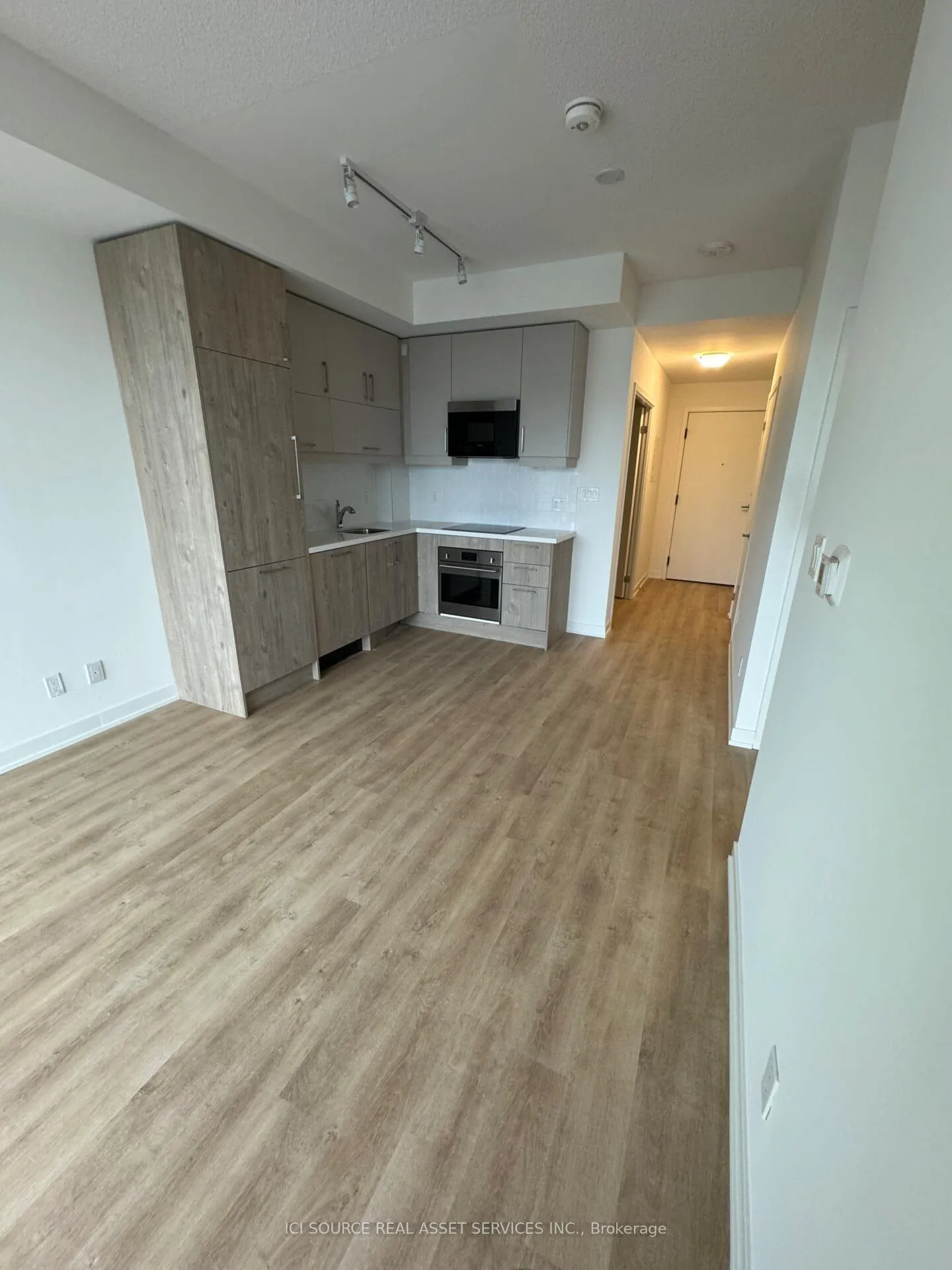 Photo 2 of Unit 1714, 292 Verdale Crossing, Markham, Unionville — HOMEH