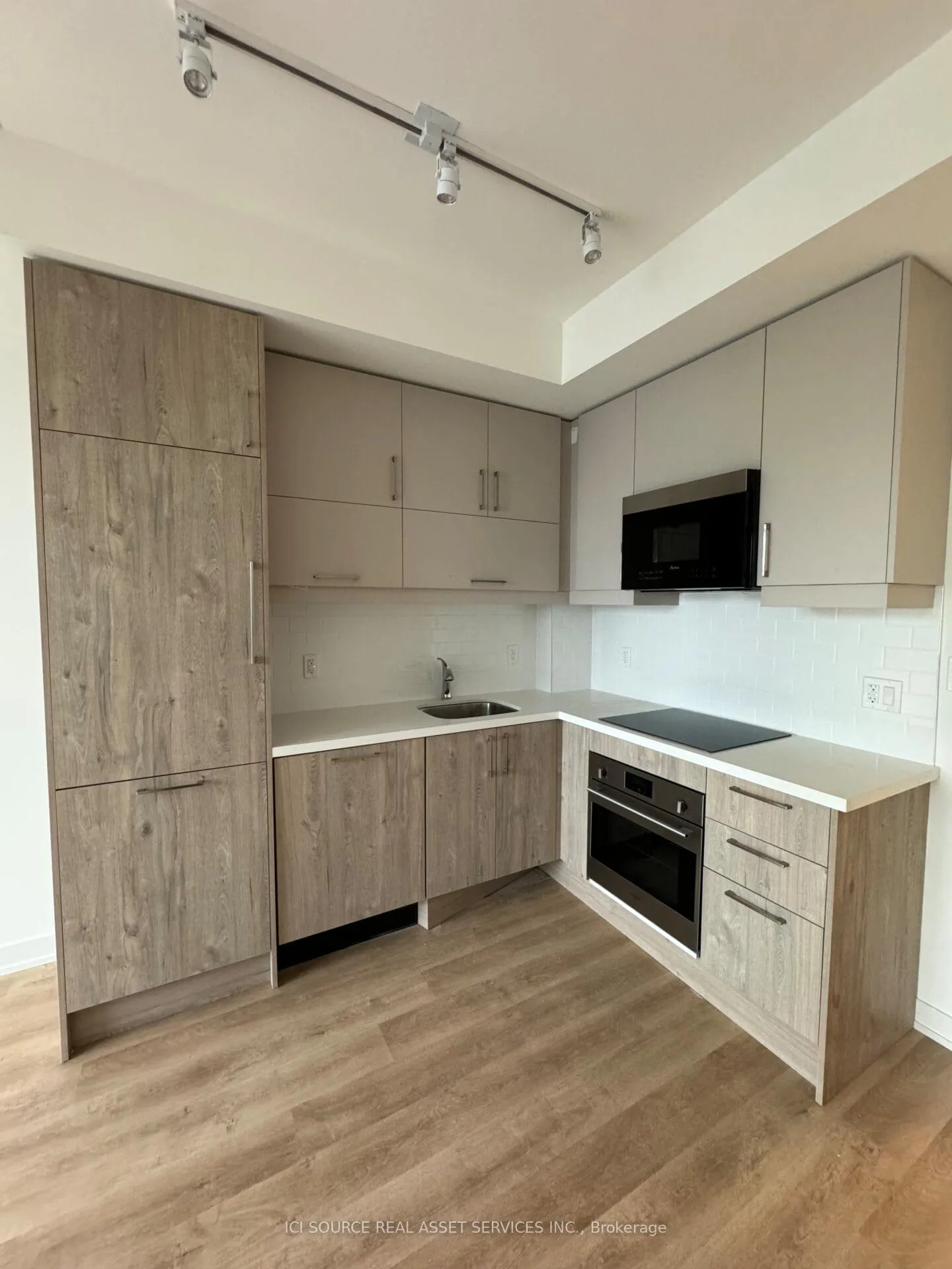 Photo 3 of Unit 1714, 292 Verdale Crossing, Markham, Unionville — HOMEH