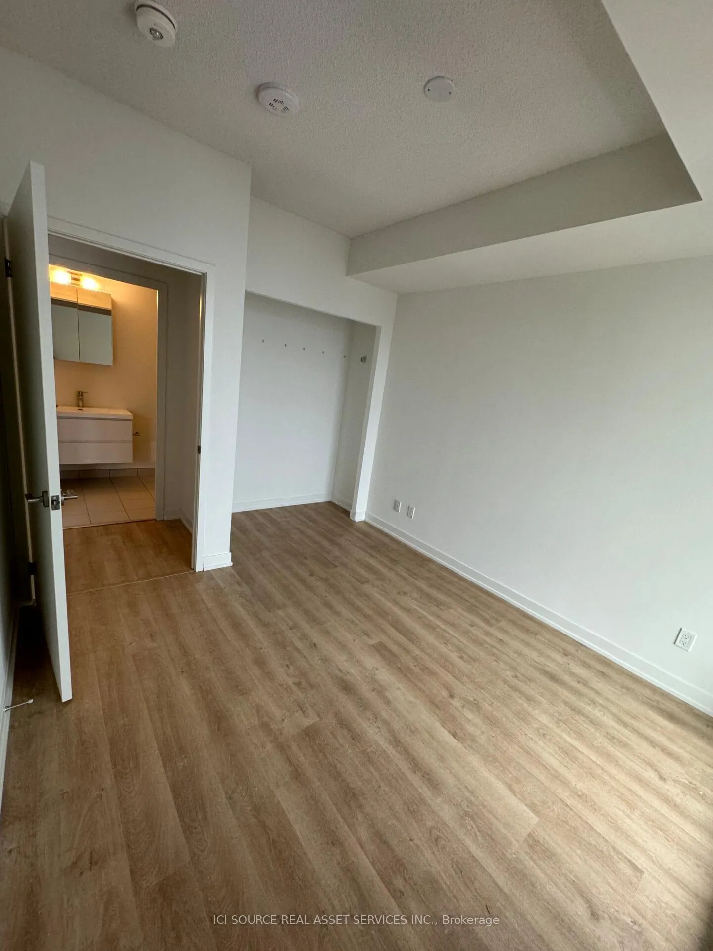 Photo 7 of Unit 1714, 292 Verdale Crossing, Markham, Unionville — HOMEH