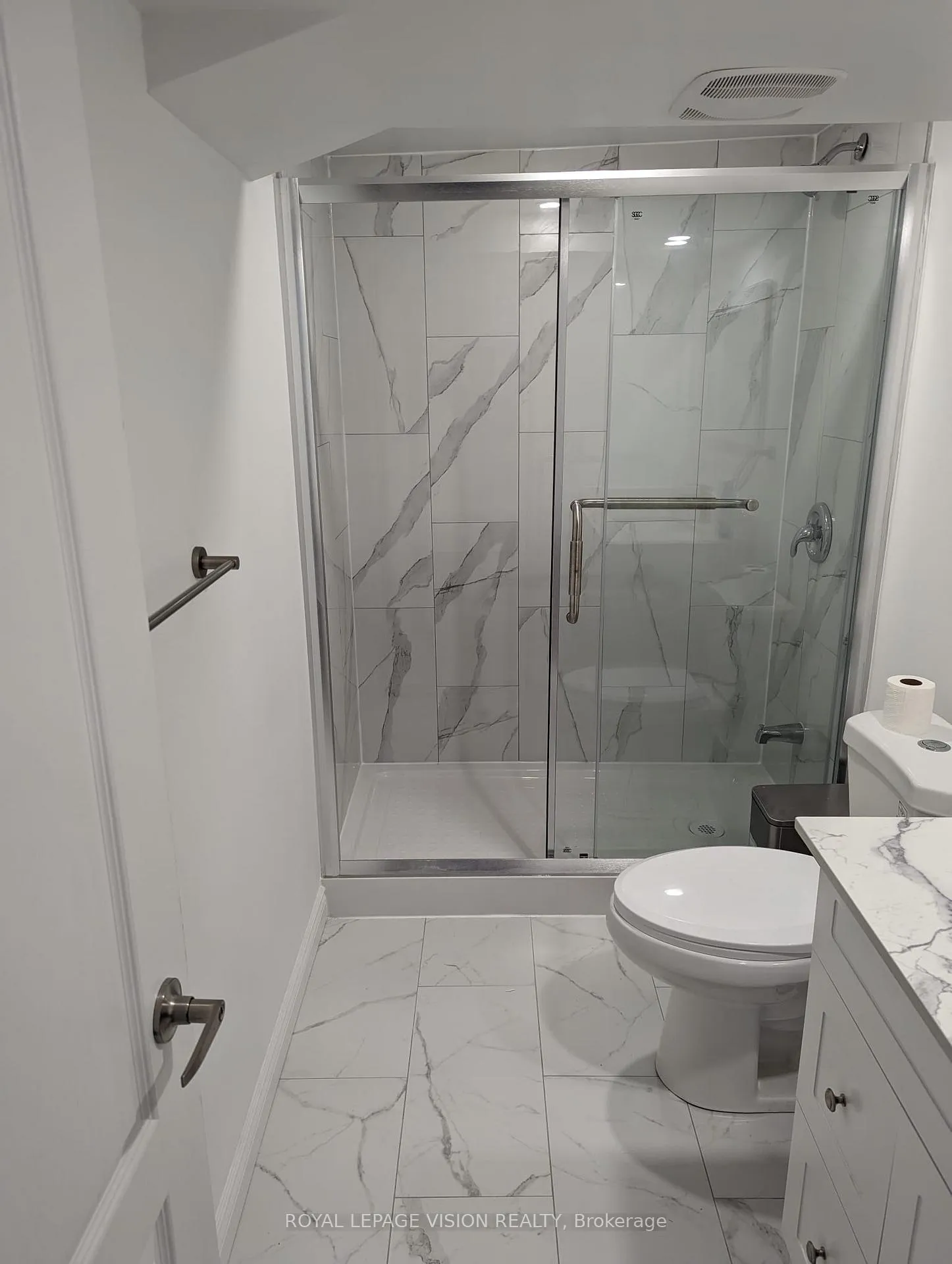 Photo 12 of 34-basement Liam Lane, Markham, Cedarwood — HOMEH