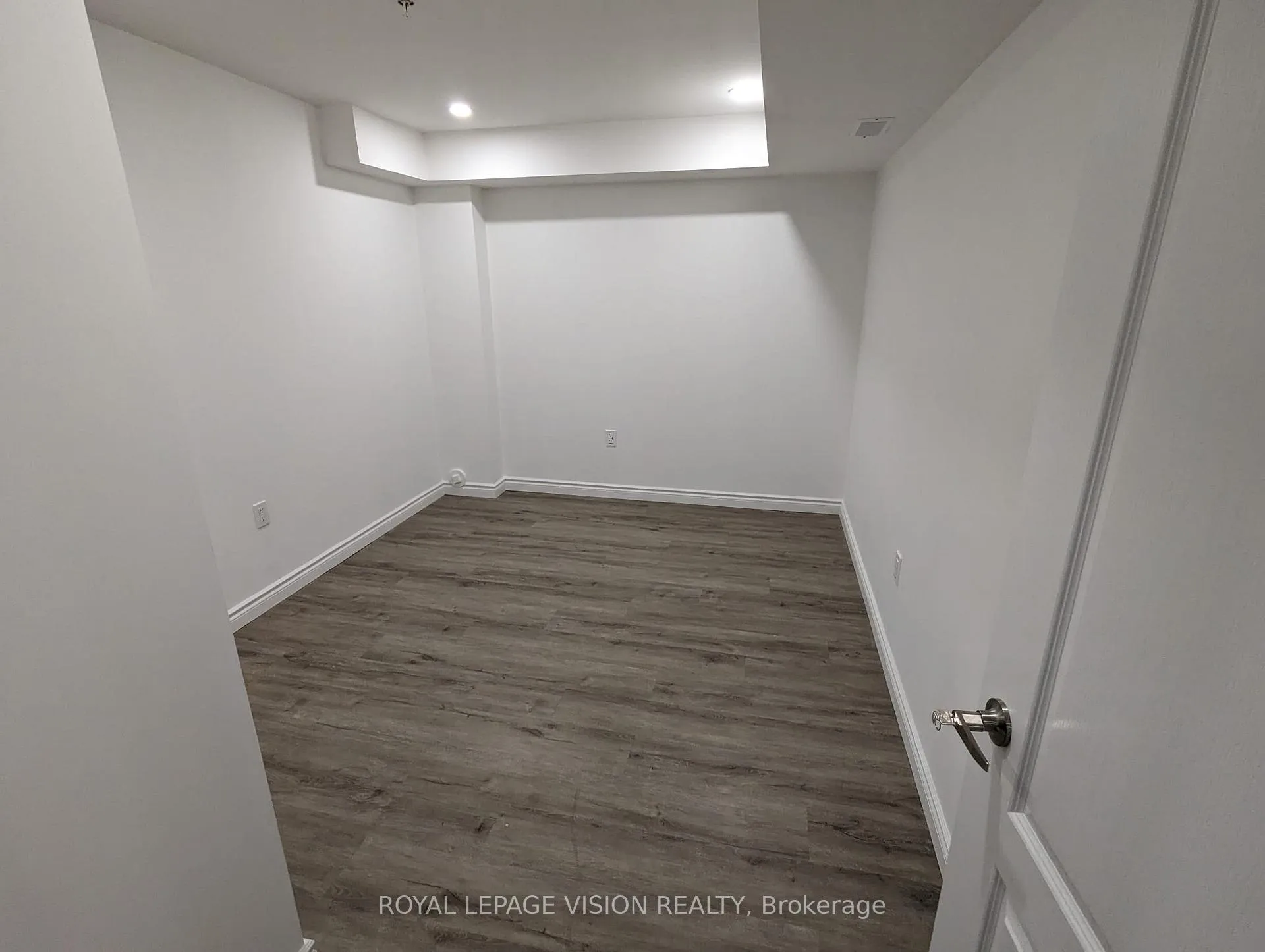 Photo 15 of 34-basement Liam Lane, Markham, Cedarwood — HOMEH