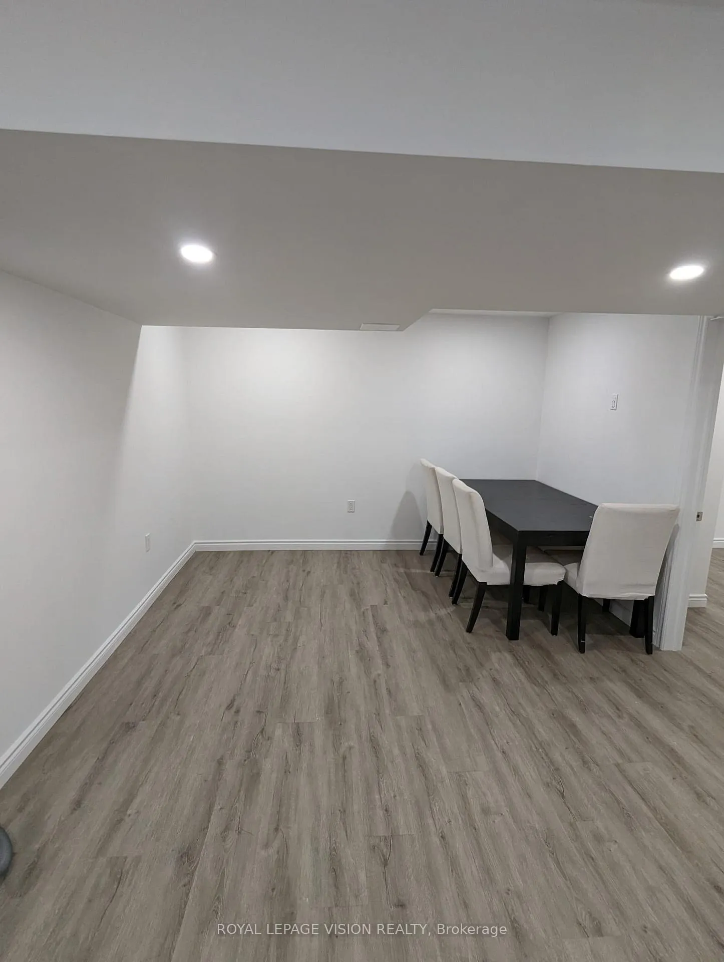 Photo 20 of 34-basement Liam Lane, Markham, Cedarwood — HOMEH