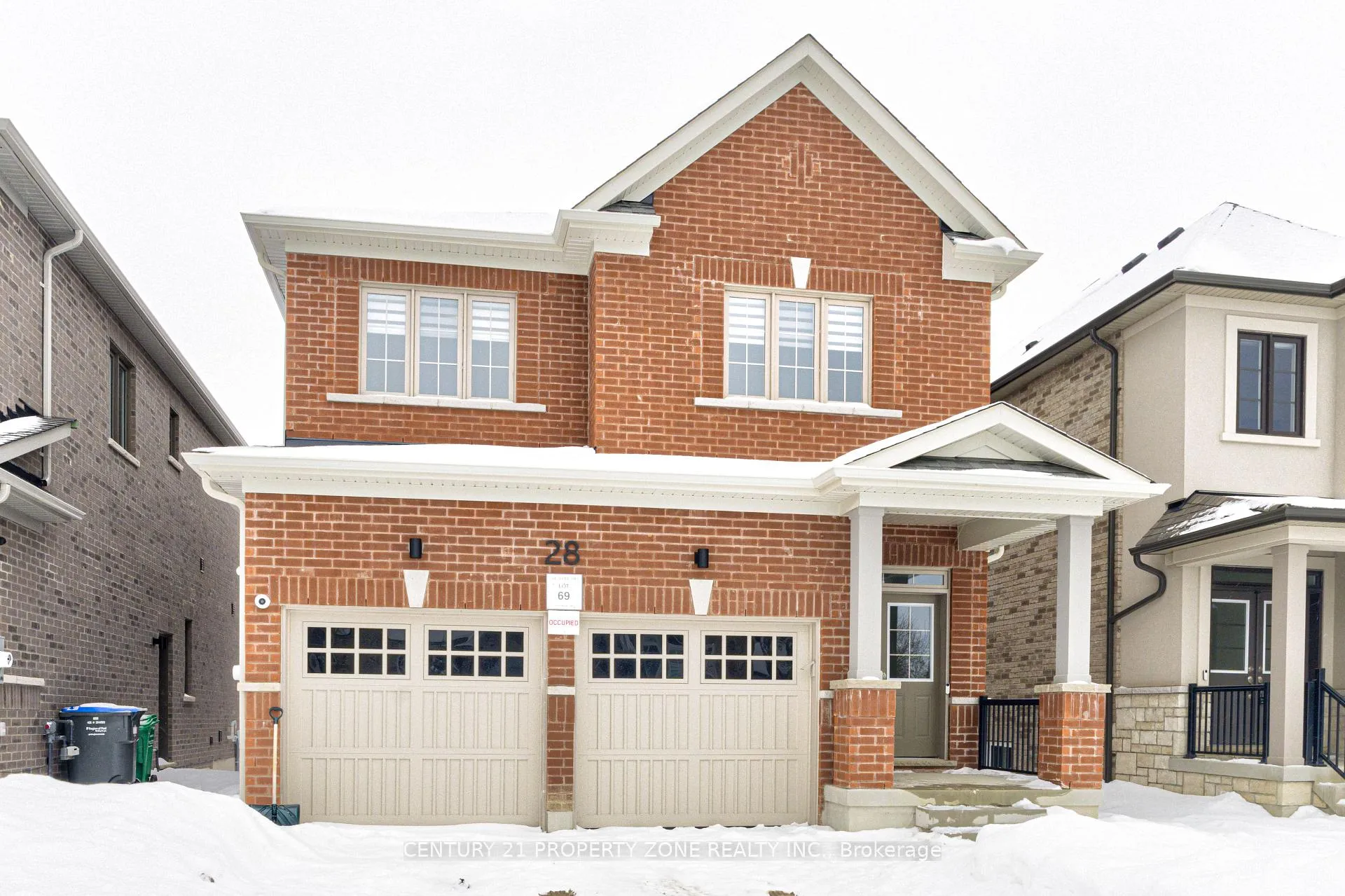 Front of 28 Autumn Oak Court