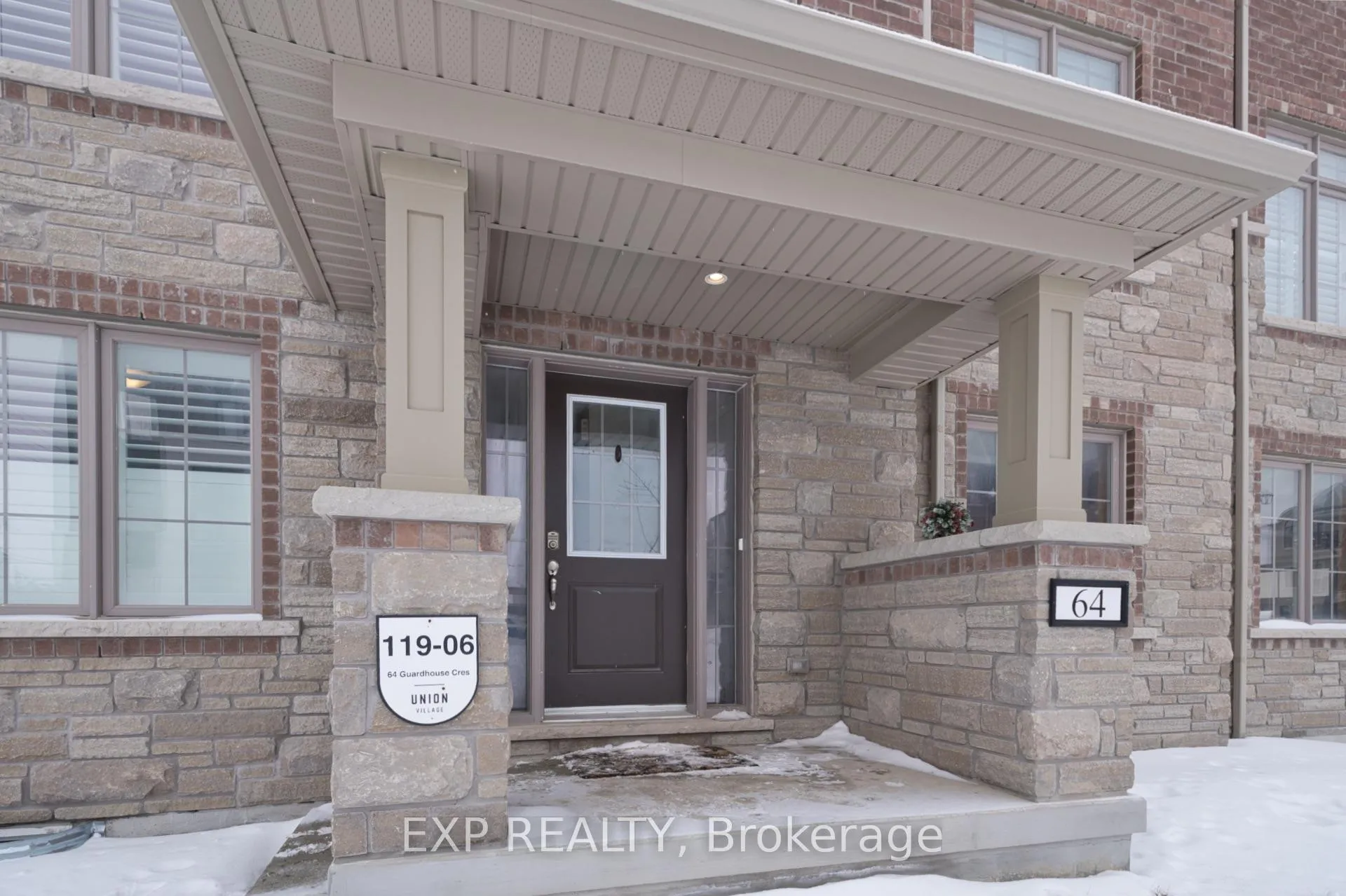 Photo 3 of 64 Guardhouse Crescent, Markham, Angus Glen — HOMEH