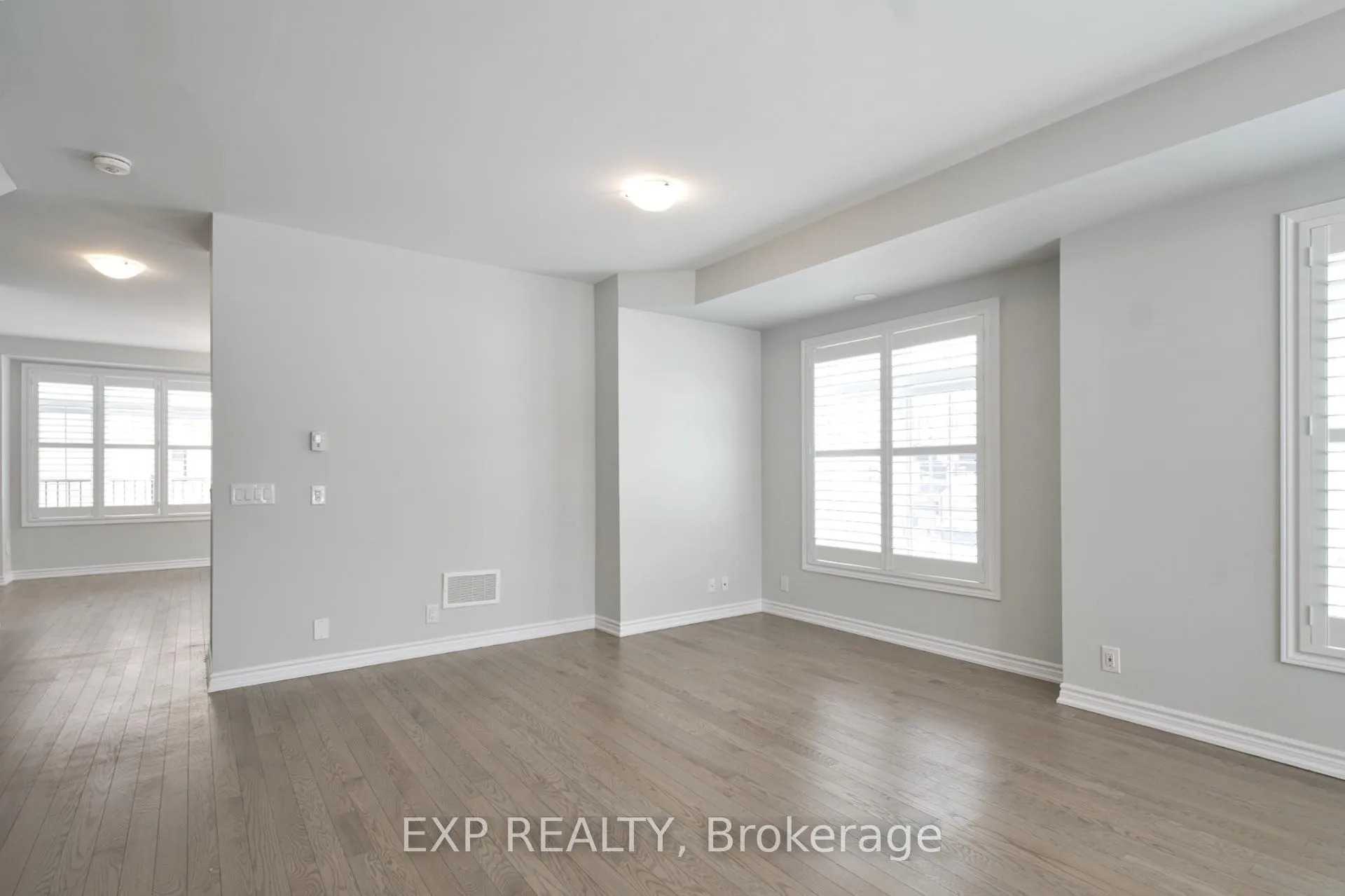 Photo 10 of 64 Guardhouse Crescent, Markham, Angus Glen — HOMEH