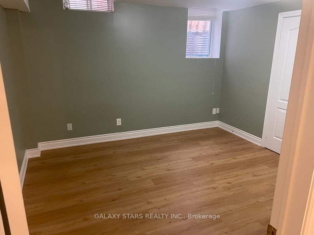 Photo 5 of Unit Bsmnt, 21 Havelock Gate, Markham, Rouge Fairways — HOMEH