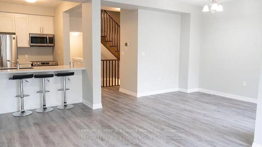 Photo 12 of 21 Aqua Lane, Hamilton, Rural Glanbrook — HOMEH