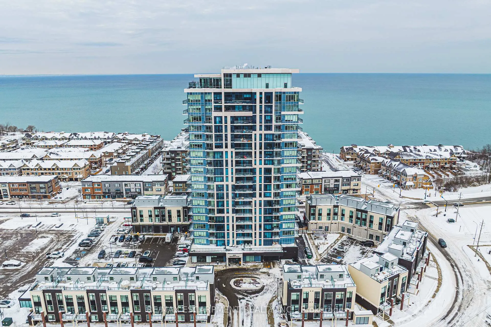 Photo 2 of Unit 1710, 385 Winston Road, Grimsby, Grimsby Beach — HOMEH