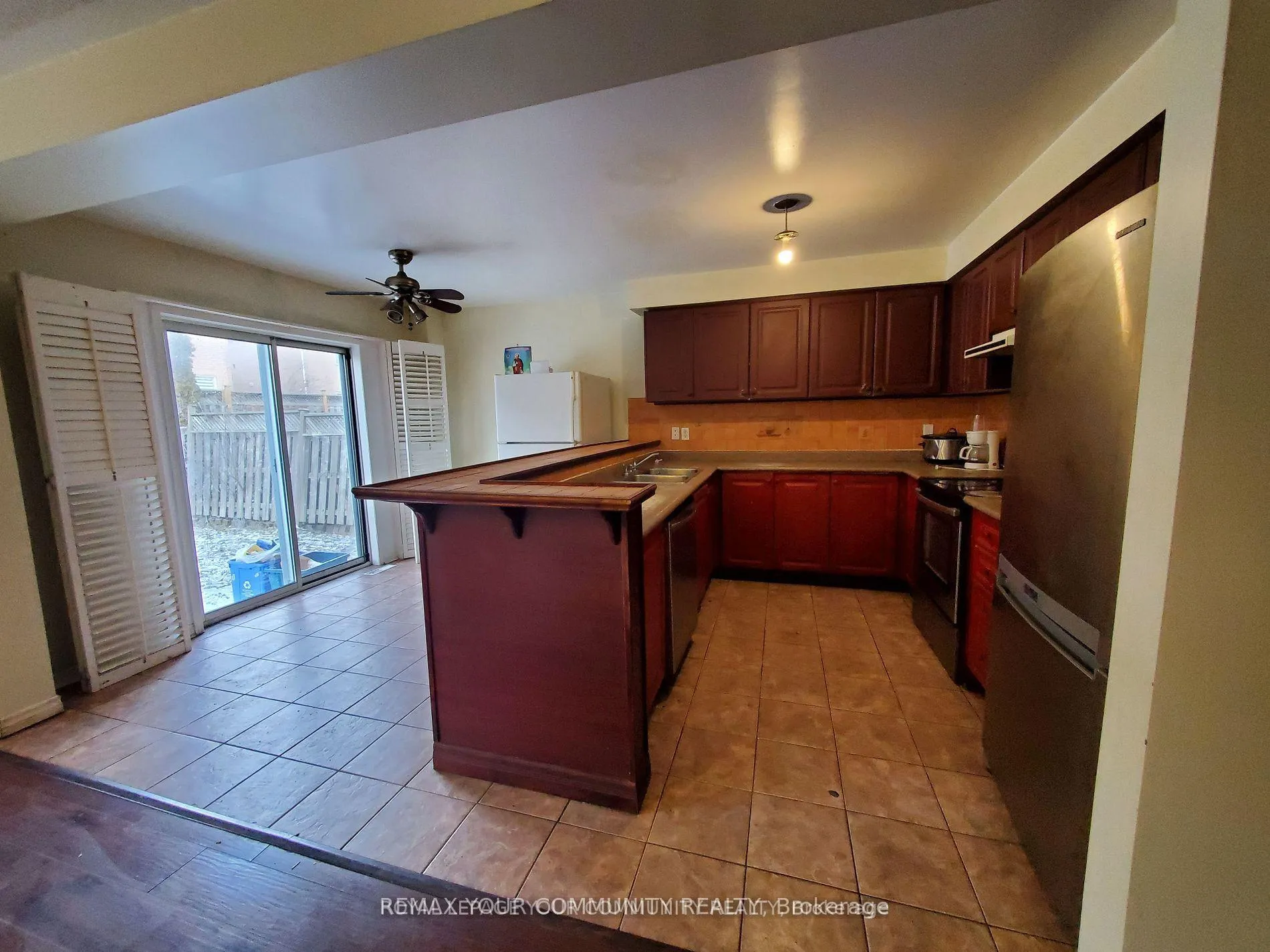 Photo 9 of 156 Loon Avenue, Barrie, Painswick South — HOMEH
