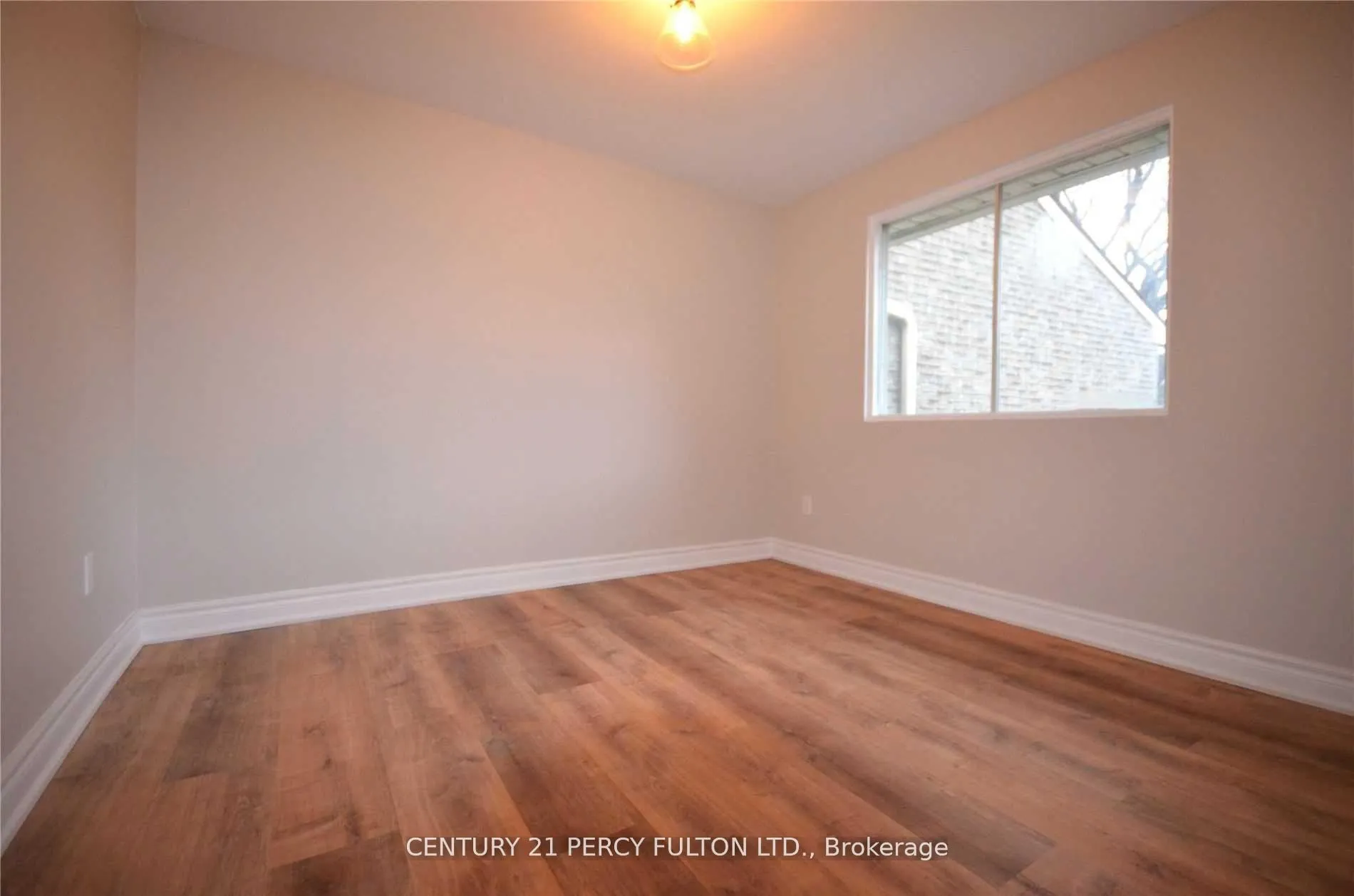 Photo 8 of 26 Lady Fern Way, Markham, Legacy — HOMEH