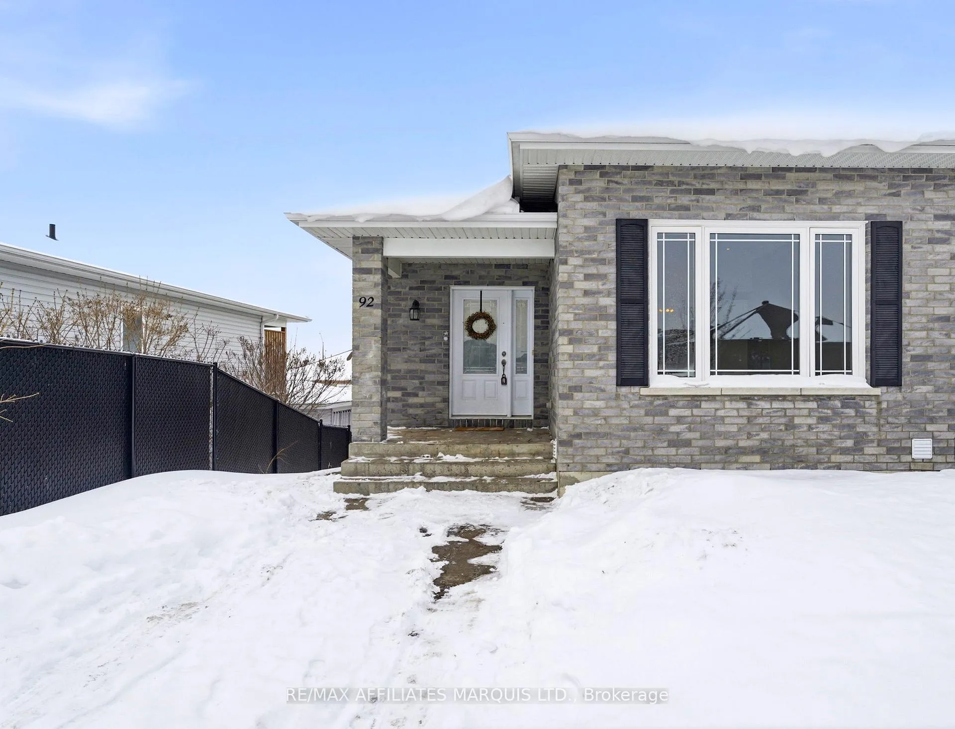 Photo 2 of 92 Butternut Drive, Cornwall — HOMEH