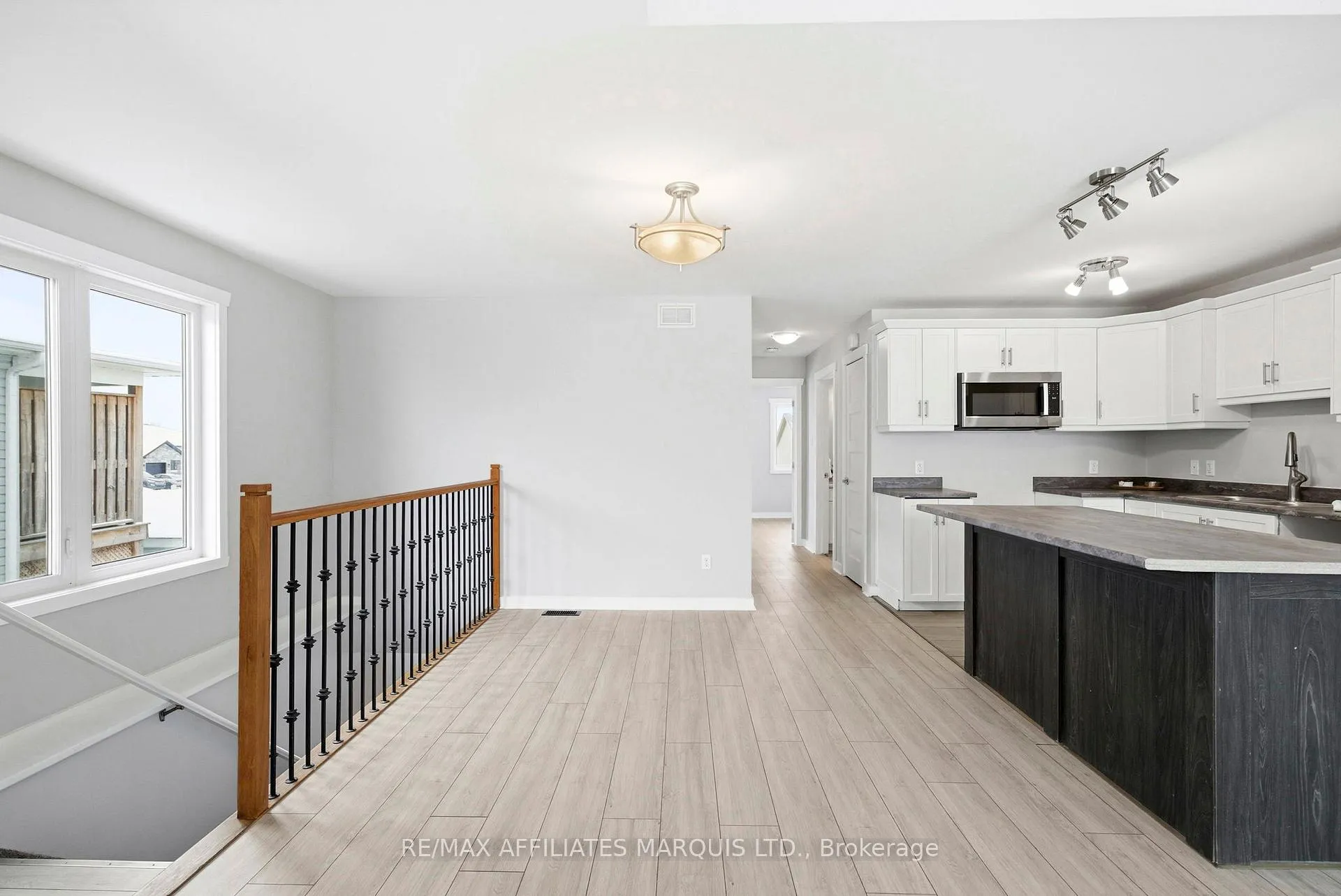 Photo 8 of 92 Butternut Drive, Cornwall — HOMEH