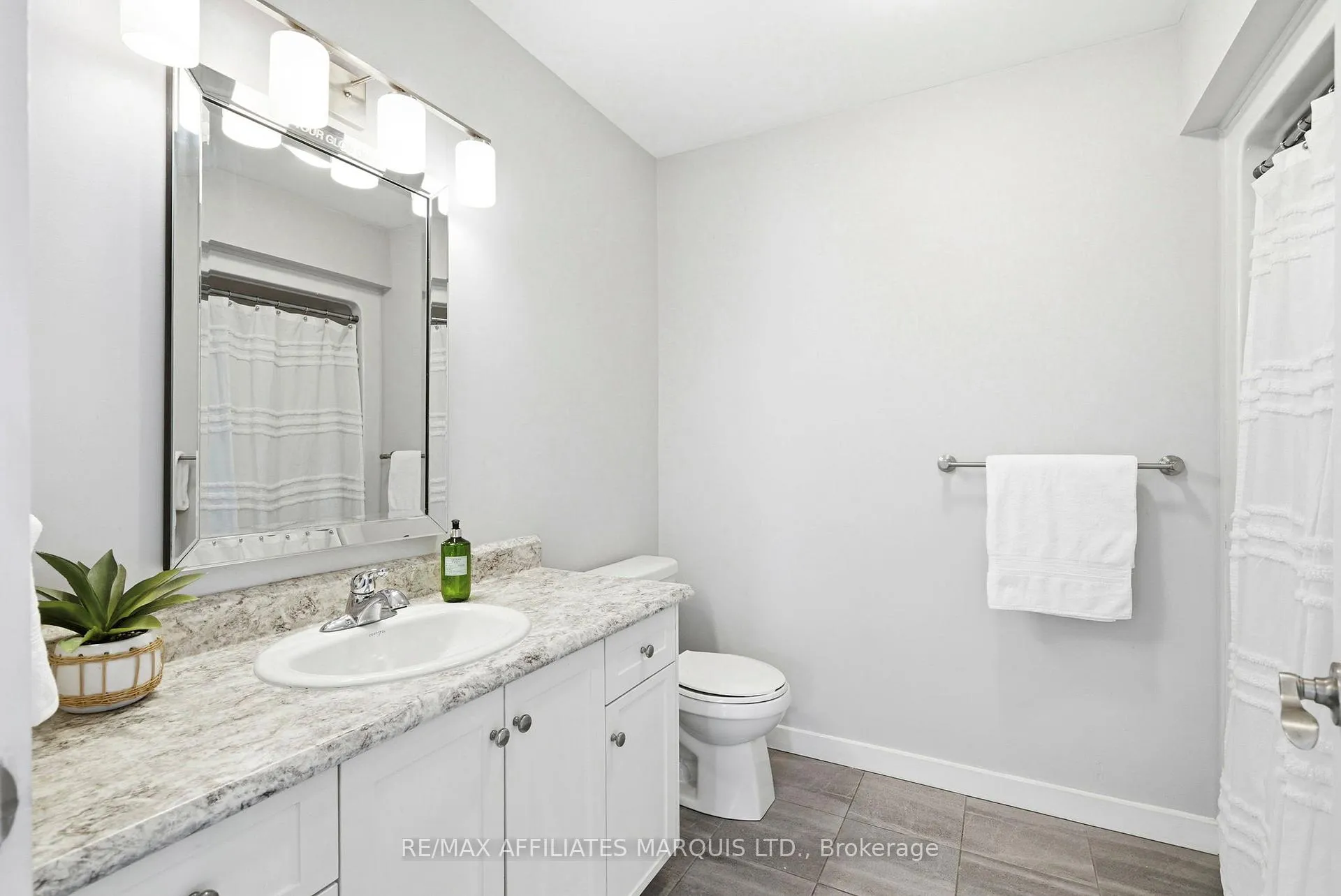 Photo 17 of 92 Butternut Drive, Cornwall — HOMEH