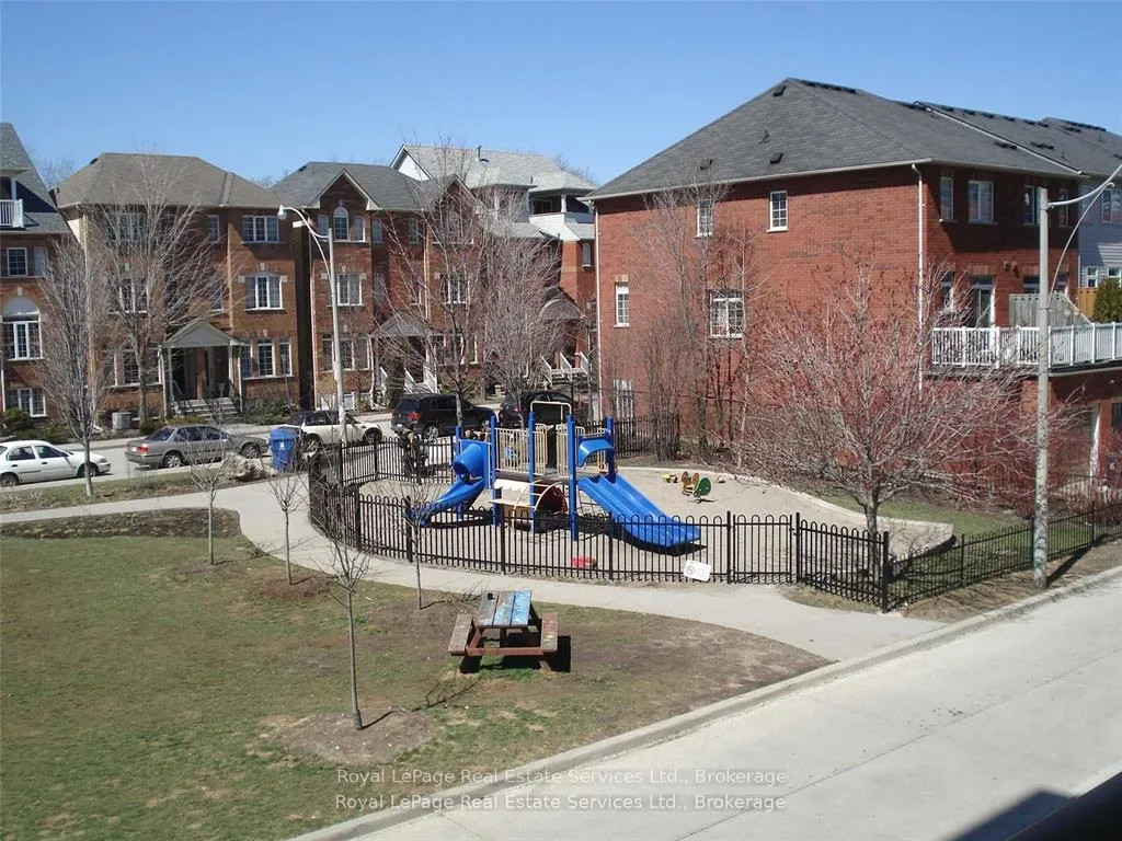 Photo 9 of Unit 227, 88 Colgate Avenue, Toronto, South Riverdale — HOMEH