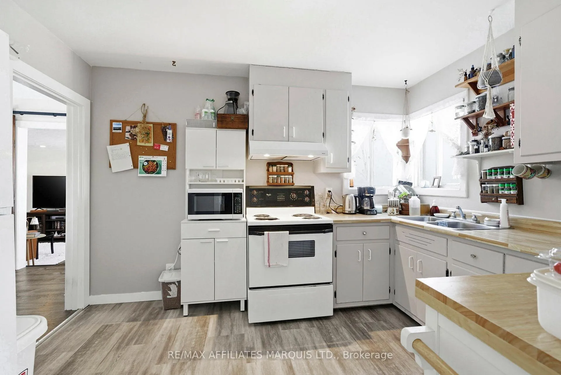 Photo 11 of 29 Johnson Crescent, South Stormont, Long Sault — HOMEH