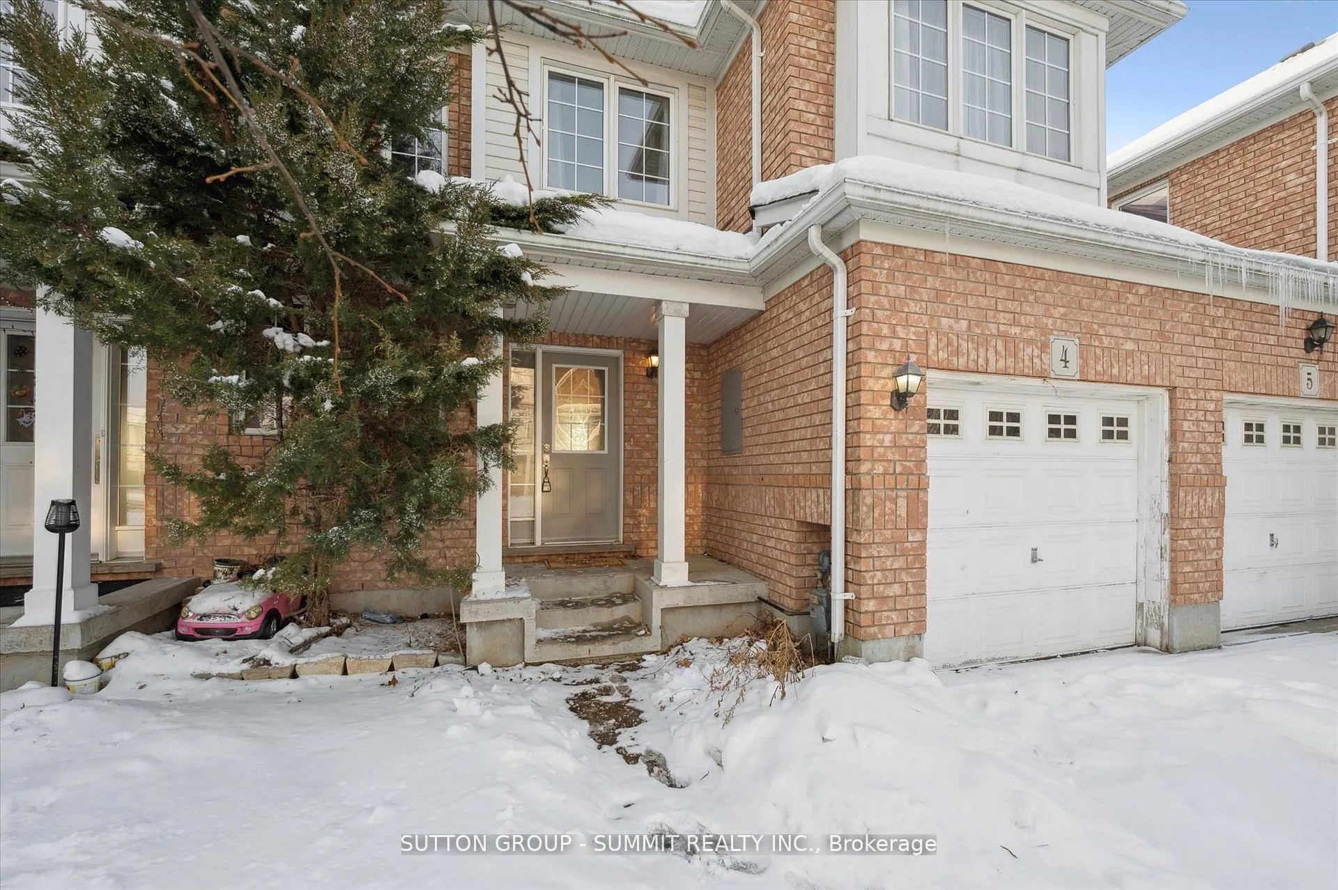 Front of Unit 4, 71 Garth Massey Drive