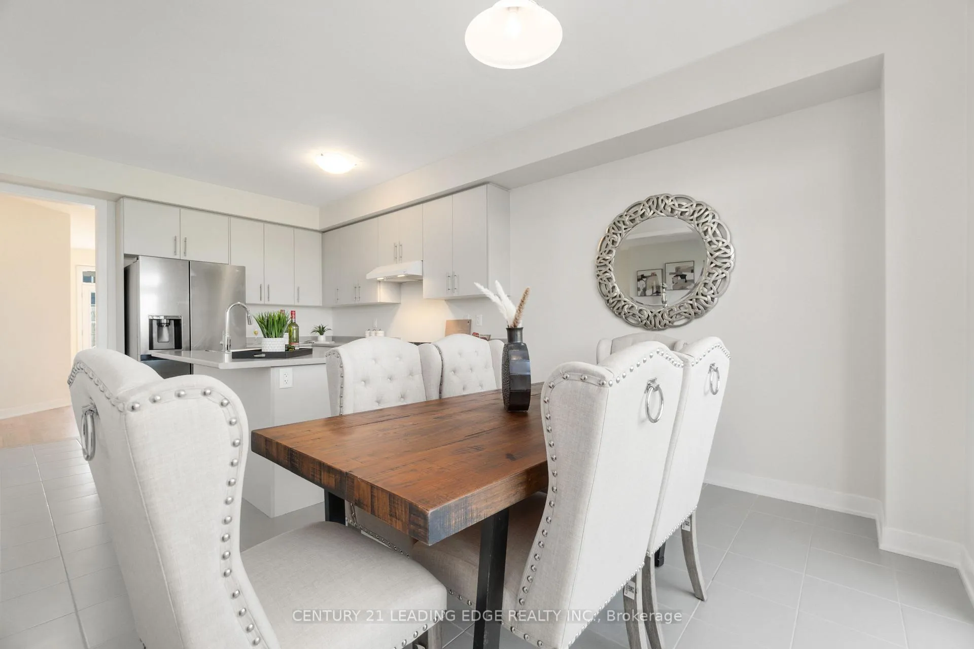 Photo 19 of 20 Aviron Crescent, Welland, Dain City — HOMEH