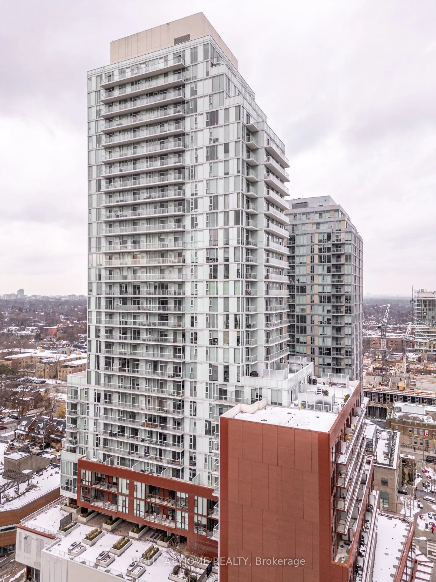 Photo 19 of Unit 1806, 33 Helendale Avenue, Toronto, Yonge-Eglinton — HOMEH