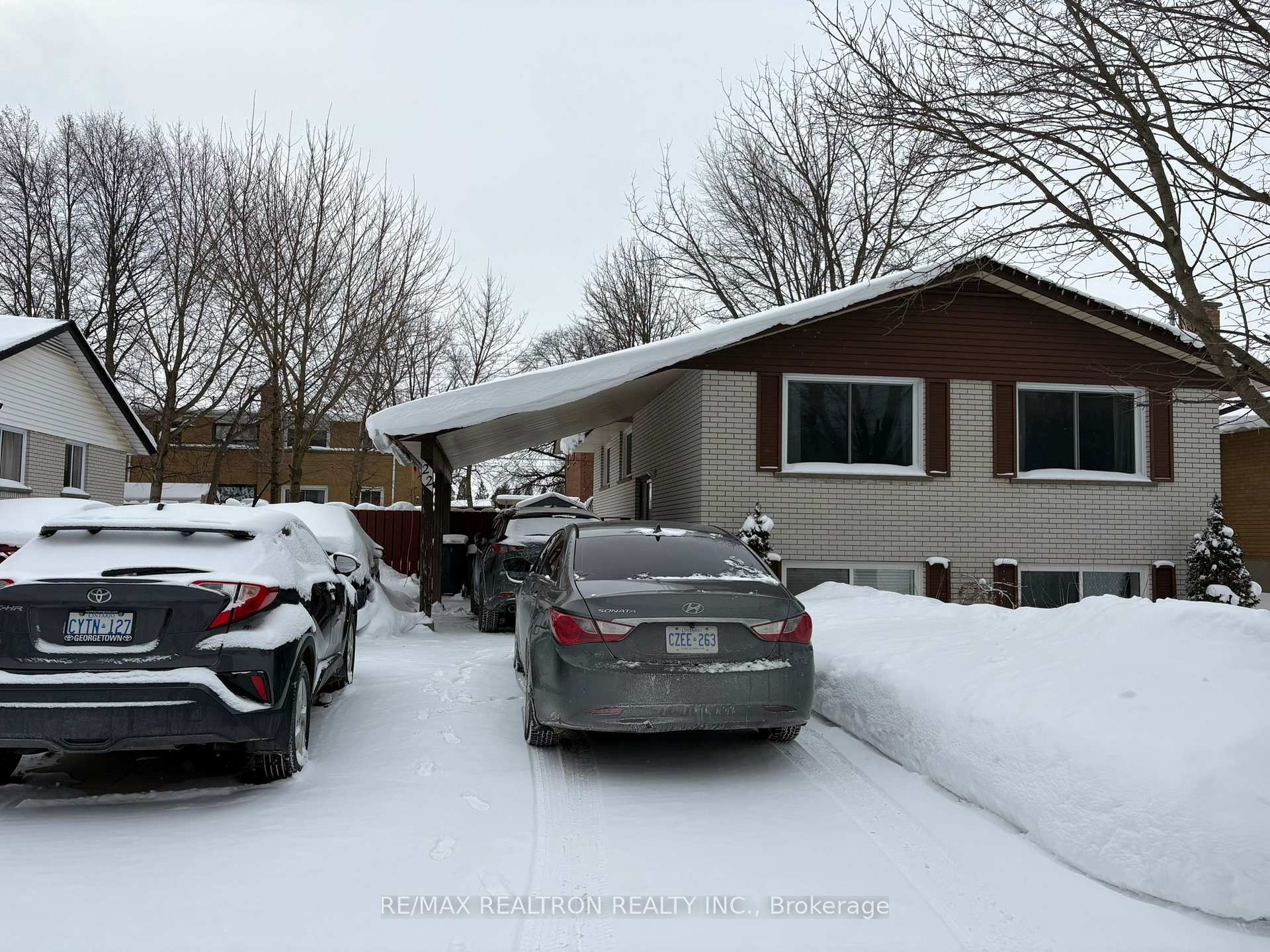Photo 1 of Unit Lower, 22 Lonsdale Drive, Guelph, Riverside Park — HOMEH