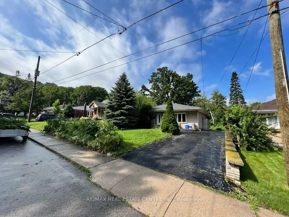 Photo 1 of 196 Rifle Range Road, Hamilton, Ainslie Wood — HOMEH