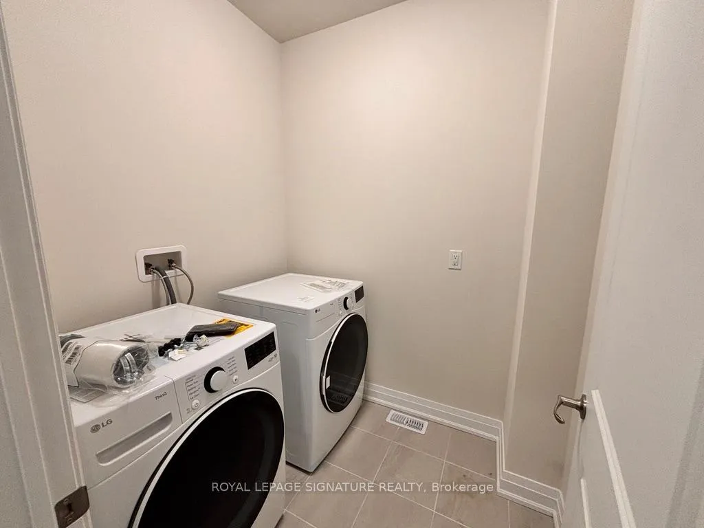Photo 8 of 115 Mceachern Lane, Gravenhurst, Muskoka (S) — HOMEH