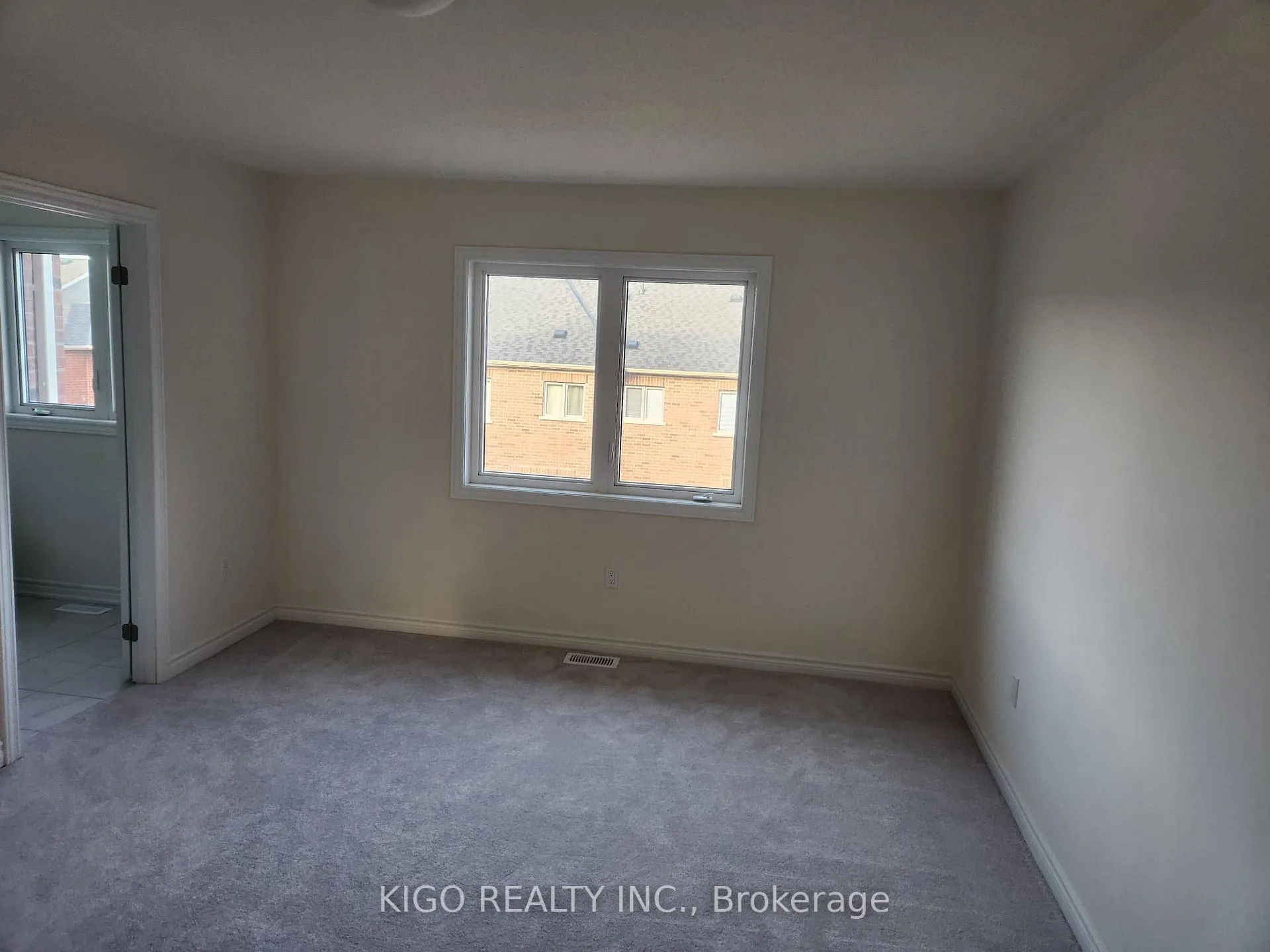 Photo 11 of 93 North Garden Boulevard, Scugog, Port Perry — HOMEH