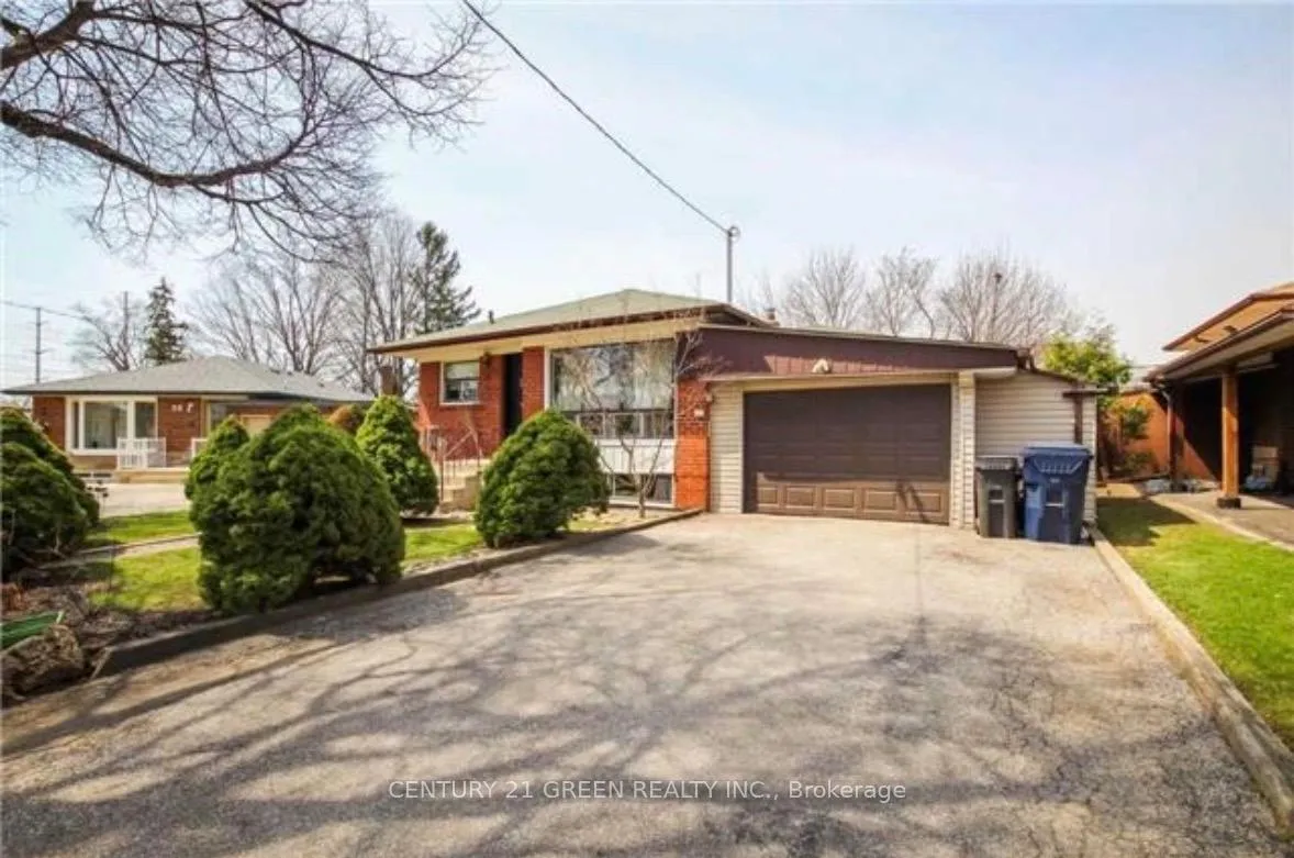 Front of 18 Roseglor Crescent