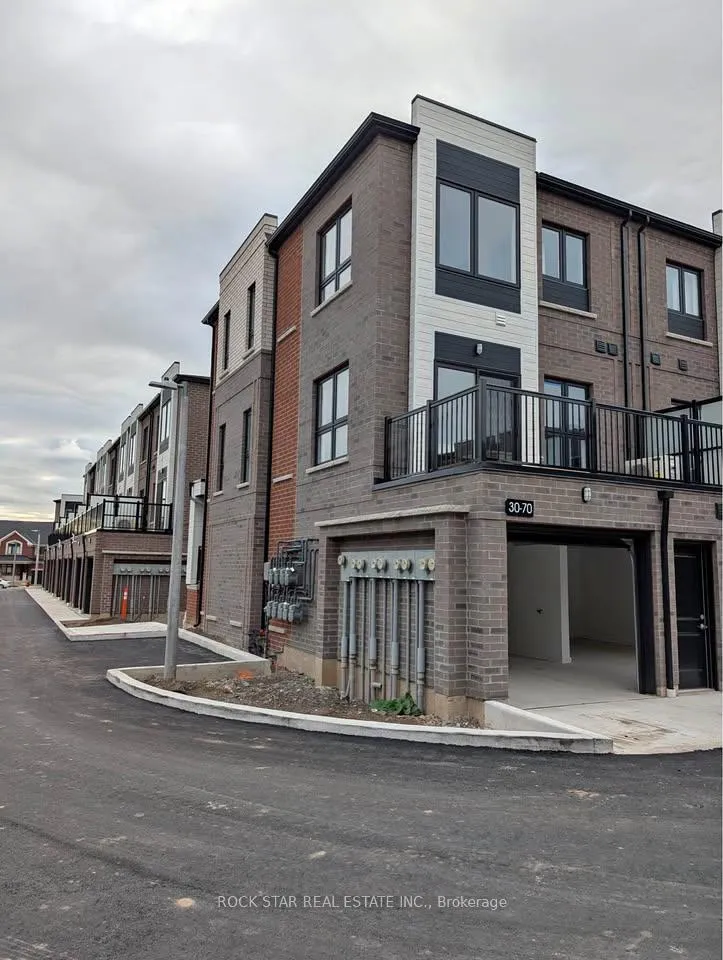 Photo 1 of Unit 30, 70 Kenesky Drive, Hamilton, Waterdown — HOMEH