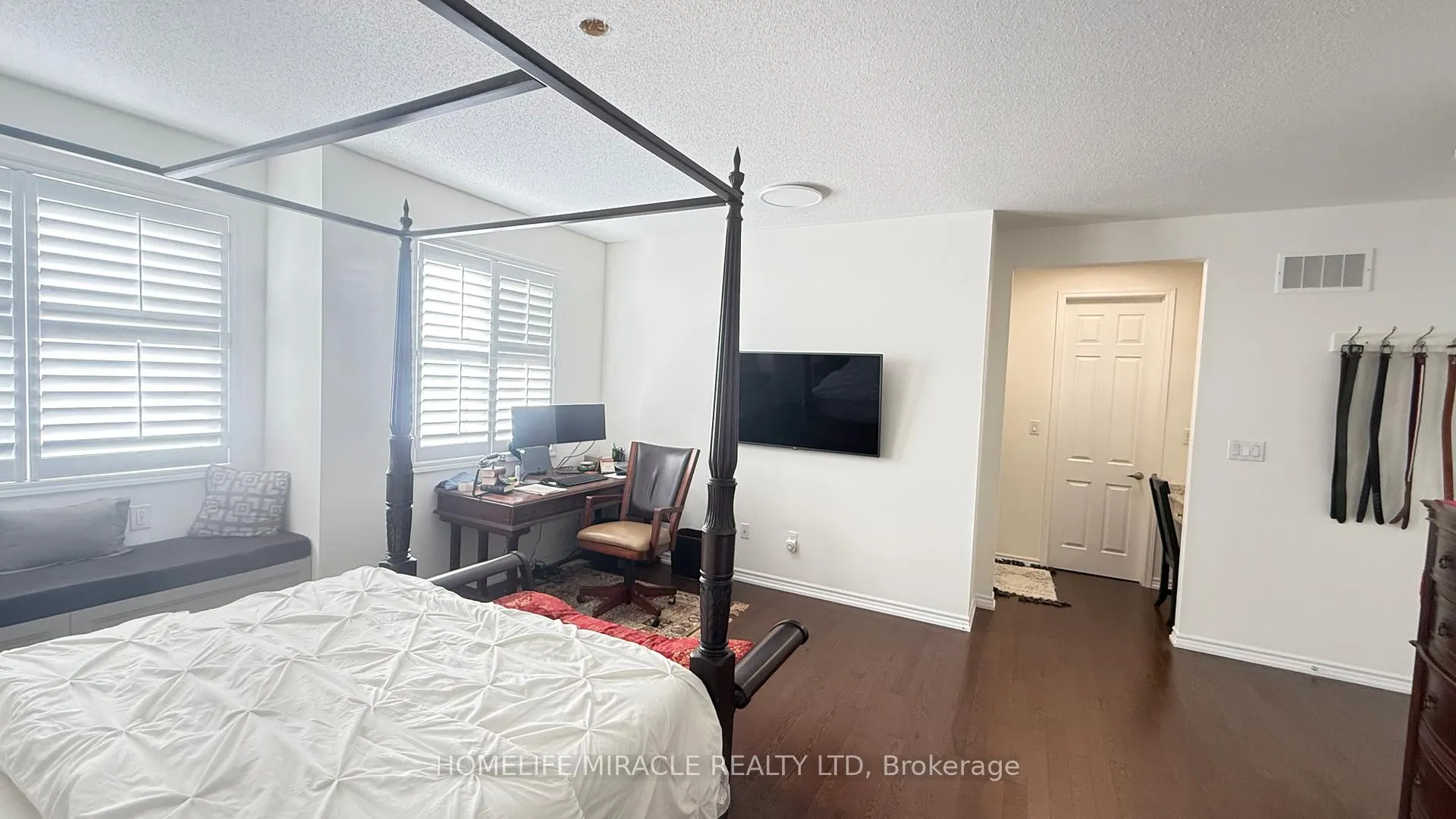 Photo 1 of 1370 rose Way, Milton, Cobban — HOMEH