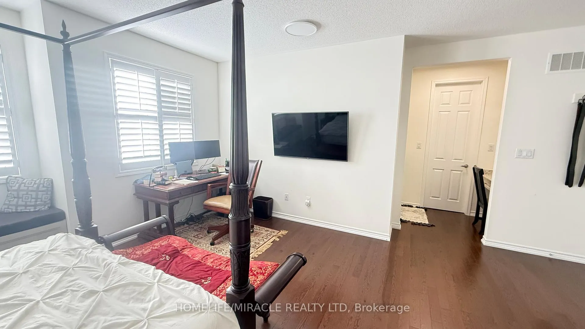 Photo 2 of 1370 rose Way, Milton, Cobban — HOMEH