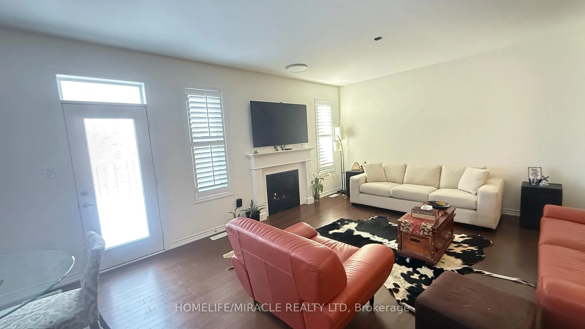 Photo 21 of 1370 rose Way, Milton, Cobban — HOMEH