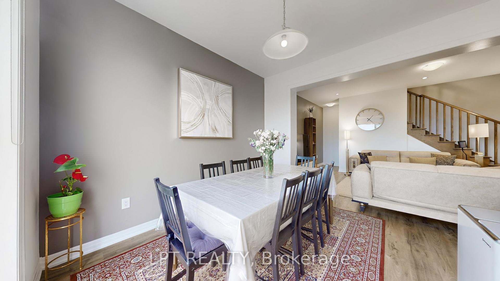 Photo 16 of 131 Histand Trail, Kitchener — HOMEH