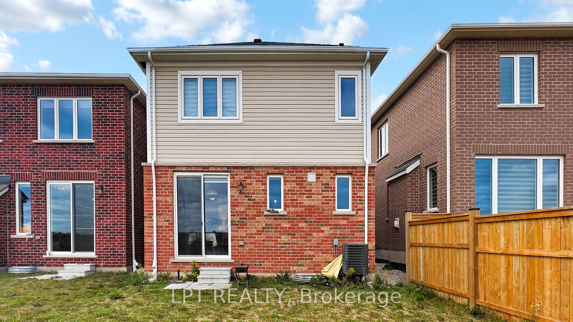 Photo 46 of 131 Histand Trail, Kitchener — HOMEH