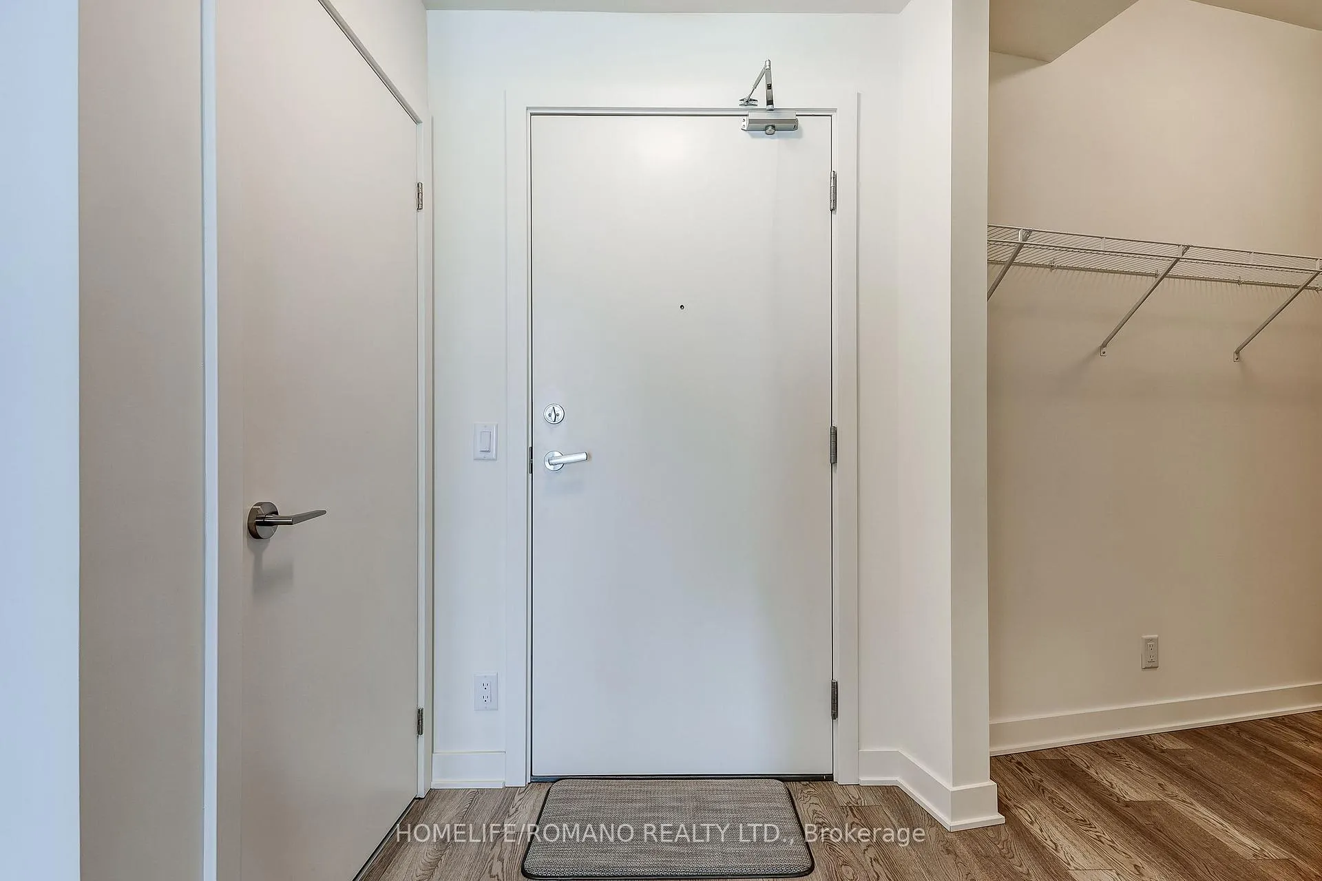 Photo 4 of Unit 329, 51 Clarington Boulevard, Clarington, Bowmanville — HOMEH