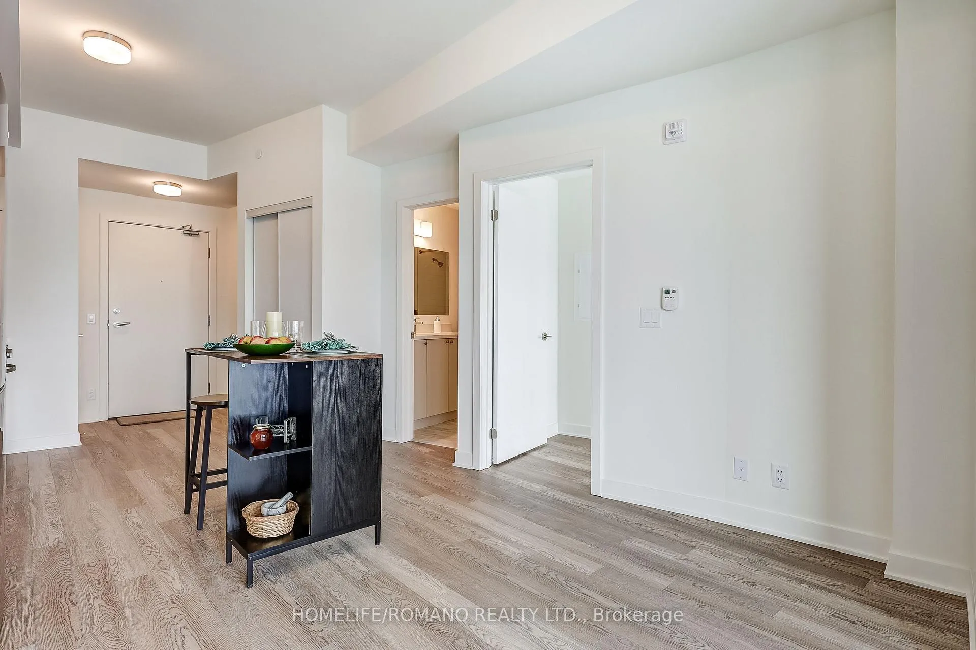 Photo 12 of Unit 329, 51 Clarington Boulevard, Clarington, Bowmanville — HOMEH