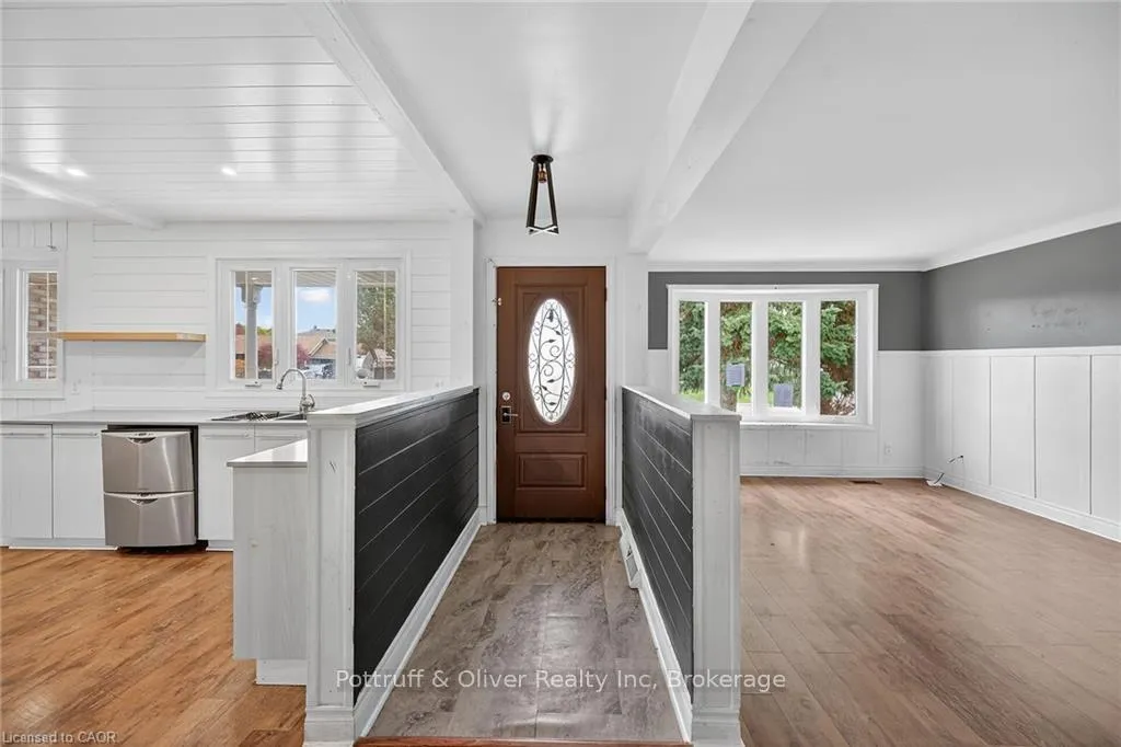Photo 6 of 58 Ted Street, St. Catharines, Fairview — HOMEH