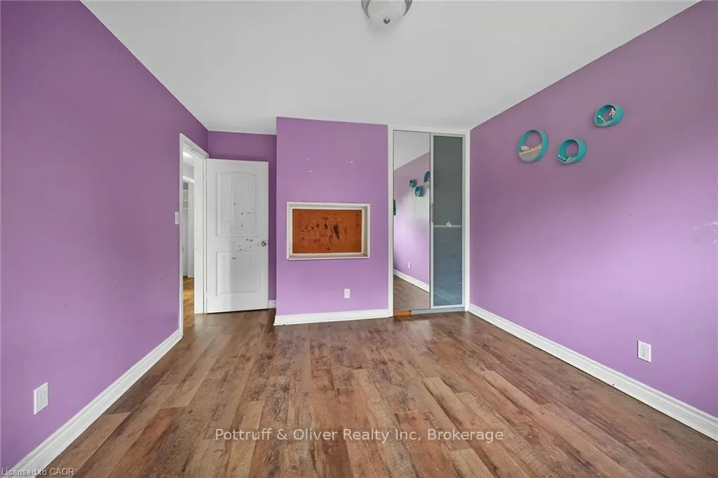 Photo 16 of 58 Ted Street, St. Catharines, Fairview — HOMEH