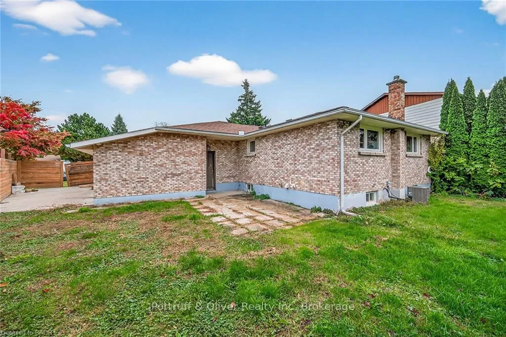Photo 30 of 58 Ted Street, St. Catharines, Fairview — HOMEH