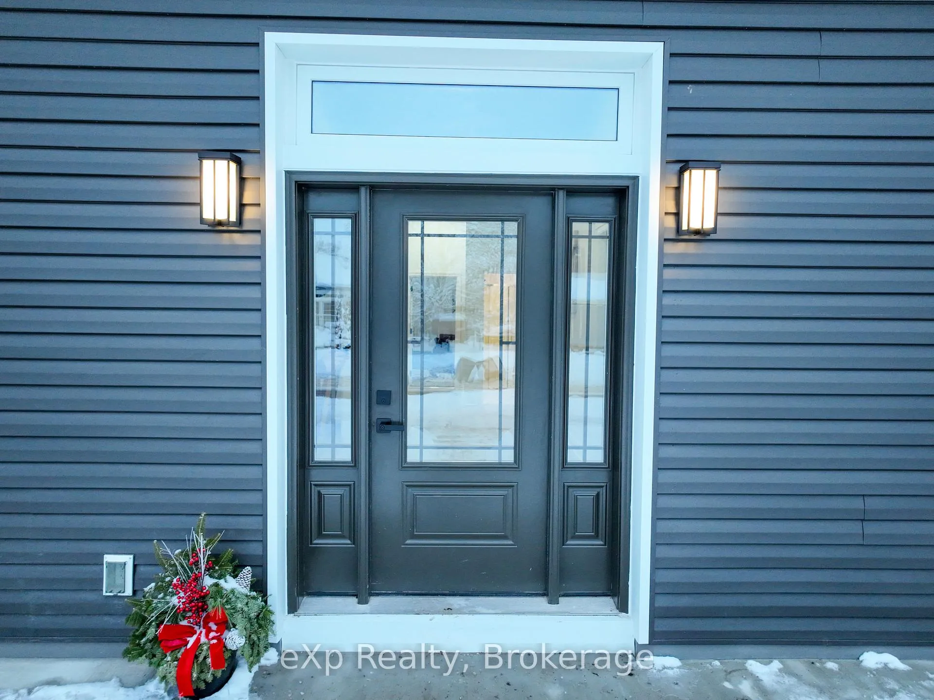 Photo 4 of 70 Goderich Street W, Huron East, Seaforth — HOMEH