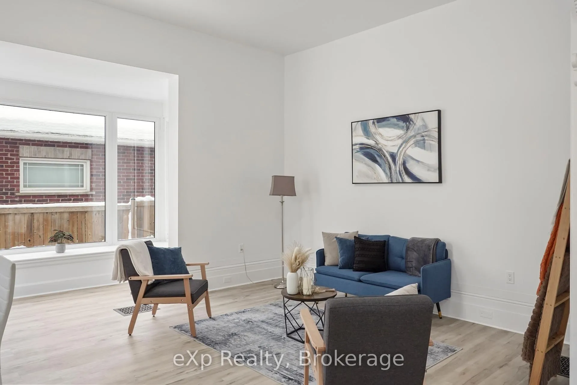 Photo 11 of 70 Goderich Street W, Huron East, Seaforth — HOMEH