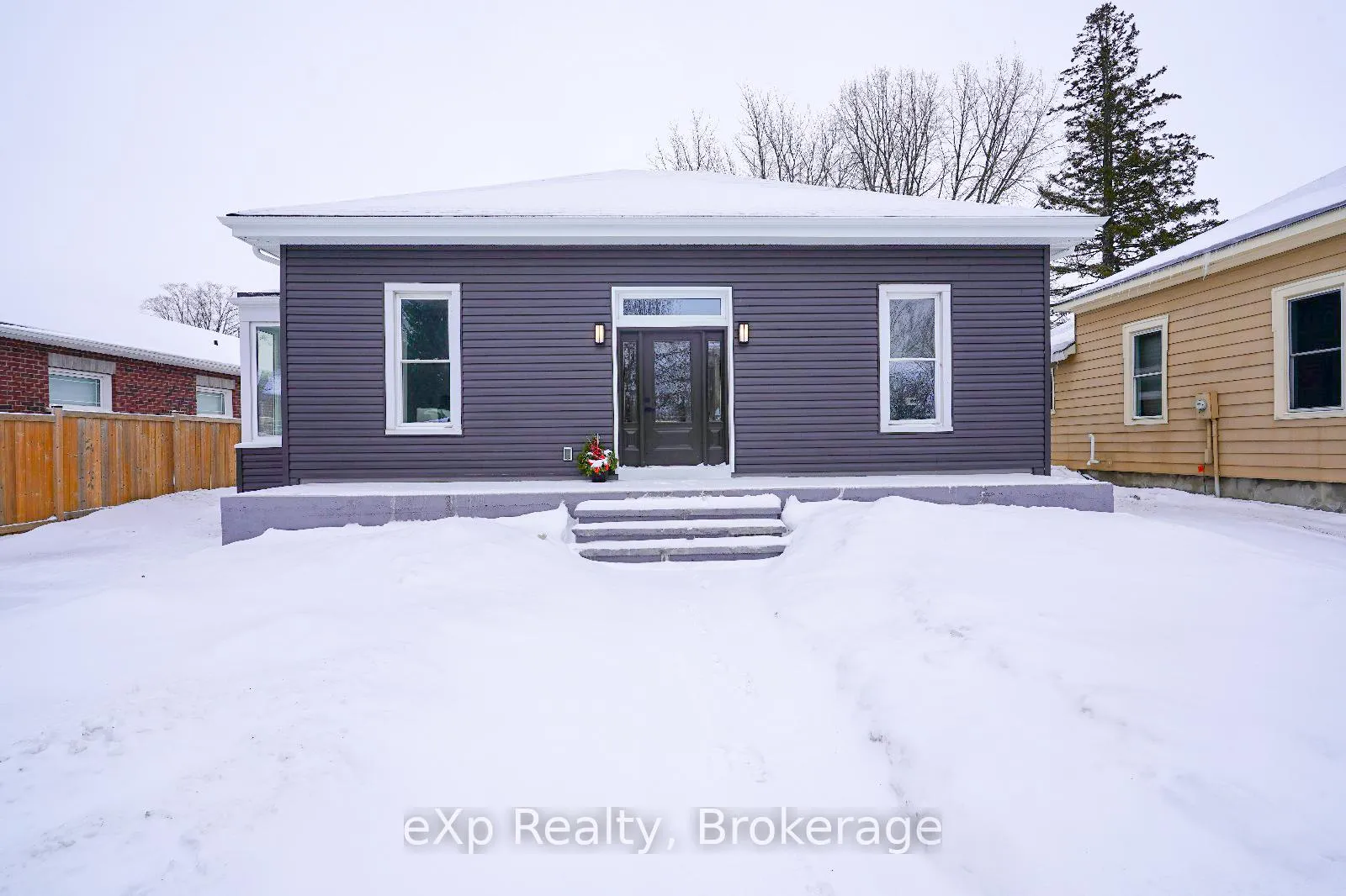 Photo 42 of 70 Goderich Street W, Huron East, Seaforth — HOMEH