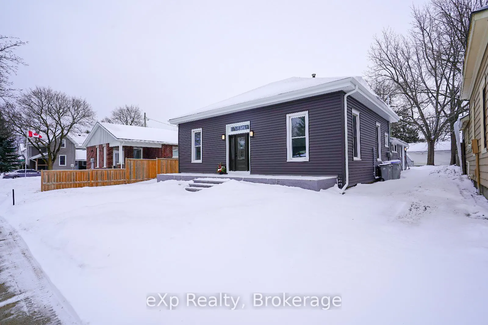 Photo 45 of 70 Goderich Street W, Huron East, Seaforth — HOMEH