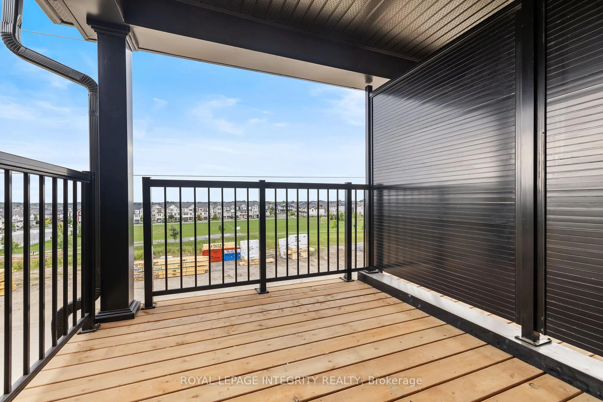 Photo 10 of 523 Celestine Private, Ottawa, Barrhaven - Half Moon Bay — HOMEH